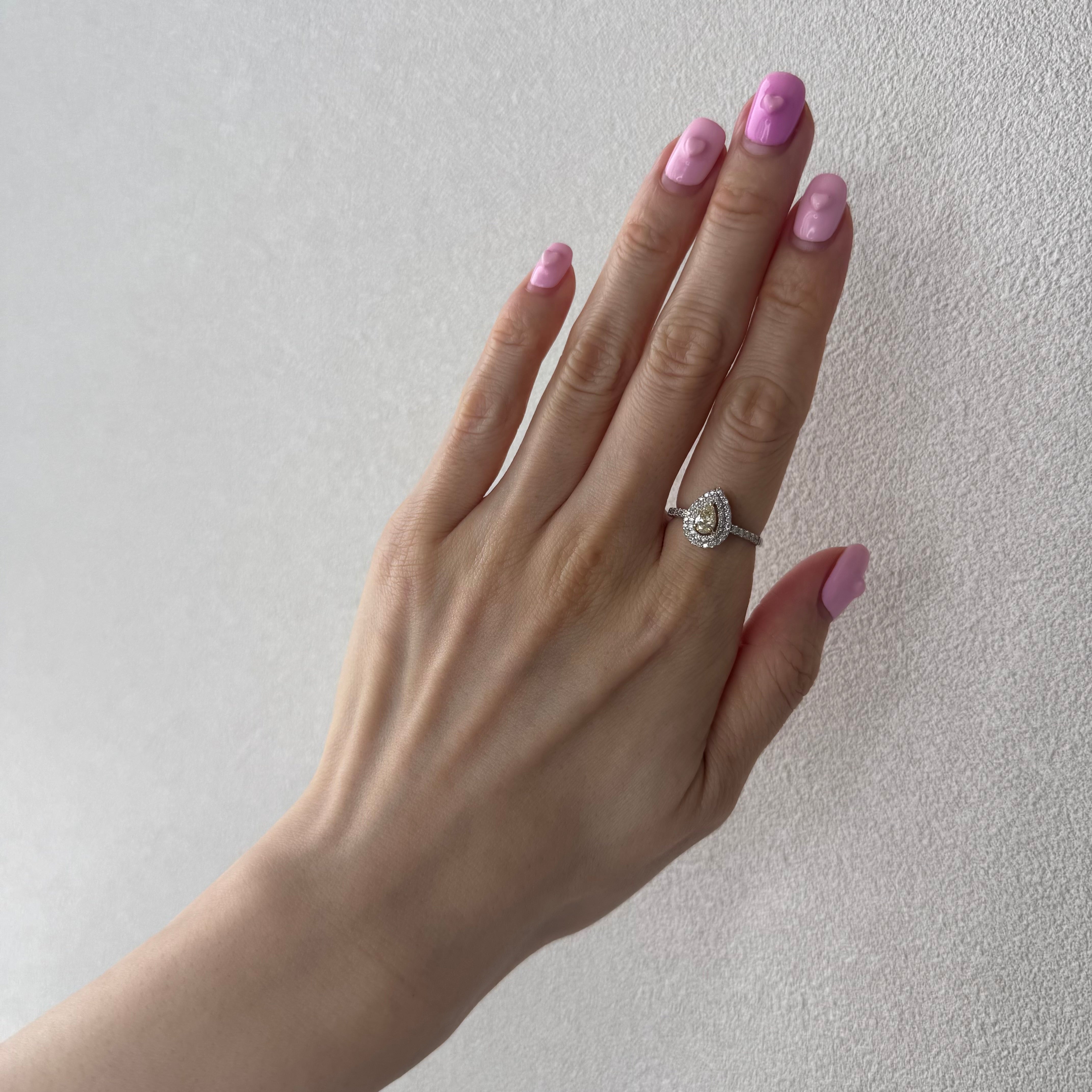 ［ポワール］リング ライトイエローダイヤ 0.3ct PS