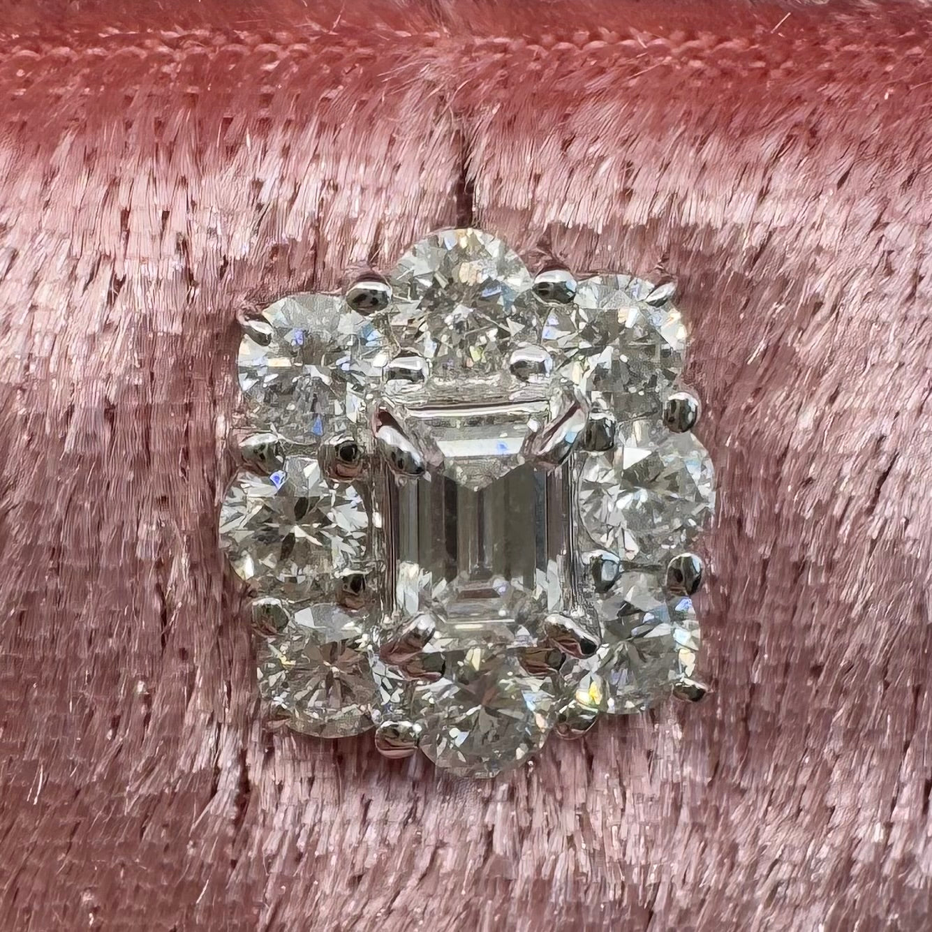 6［即納/一点物］ピアス ダイヤ 0.3ct BG PT