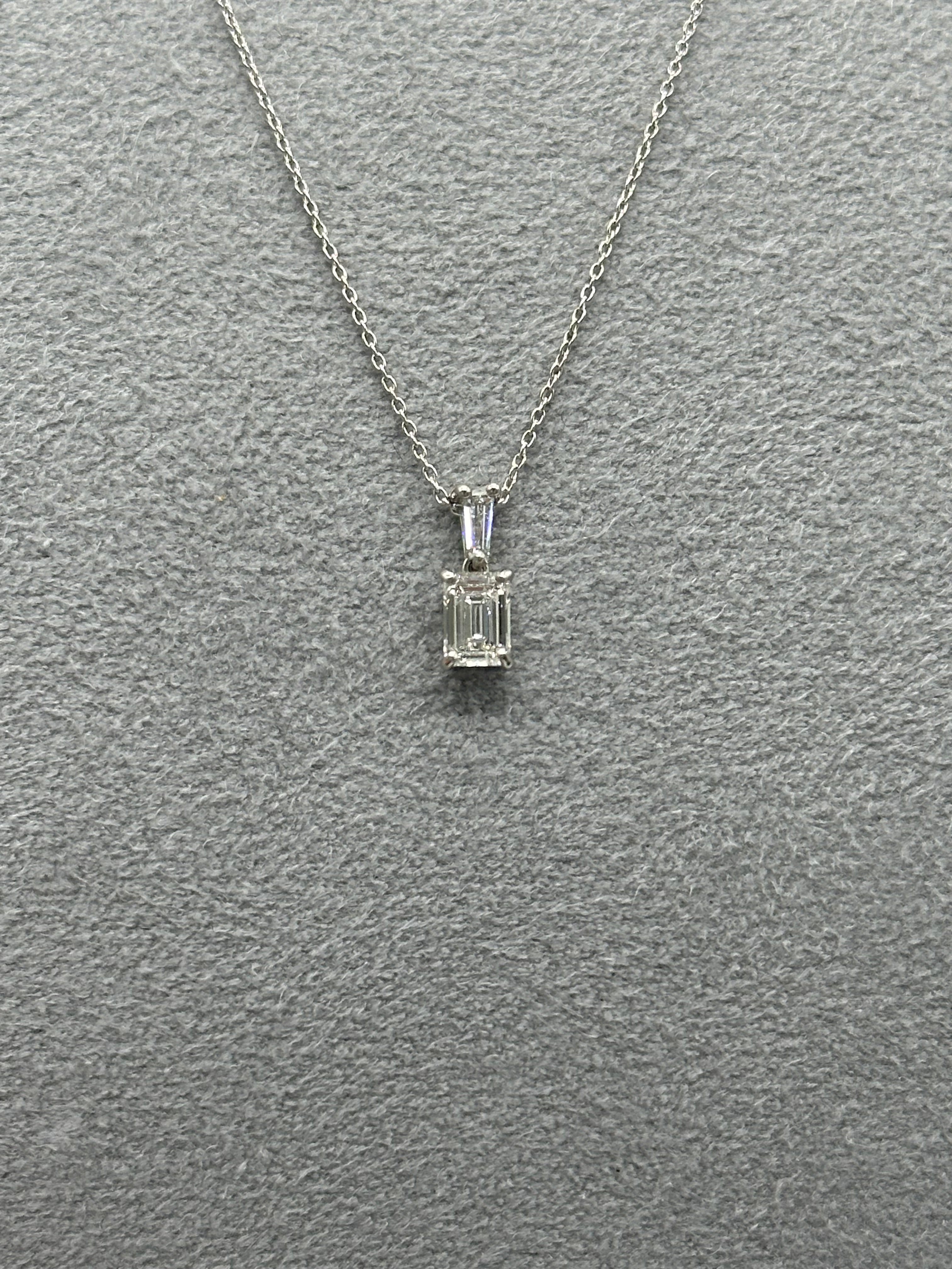 ②ダイヤ 0.5ct SQ PT ネックレス〜E SI2 GIA