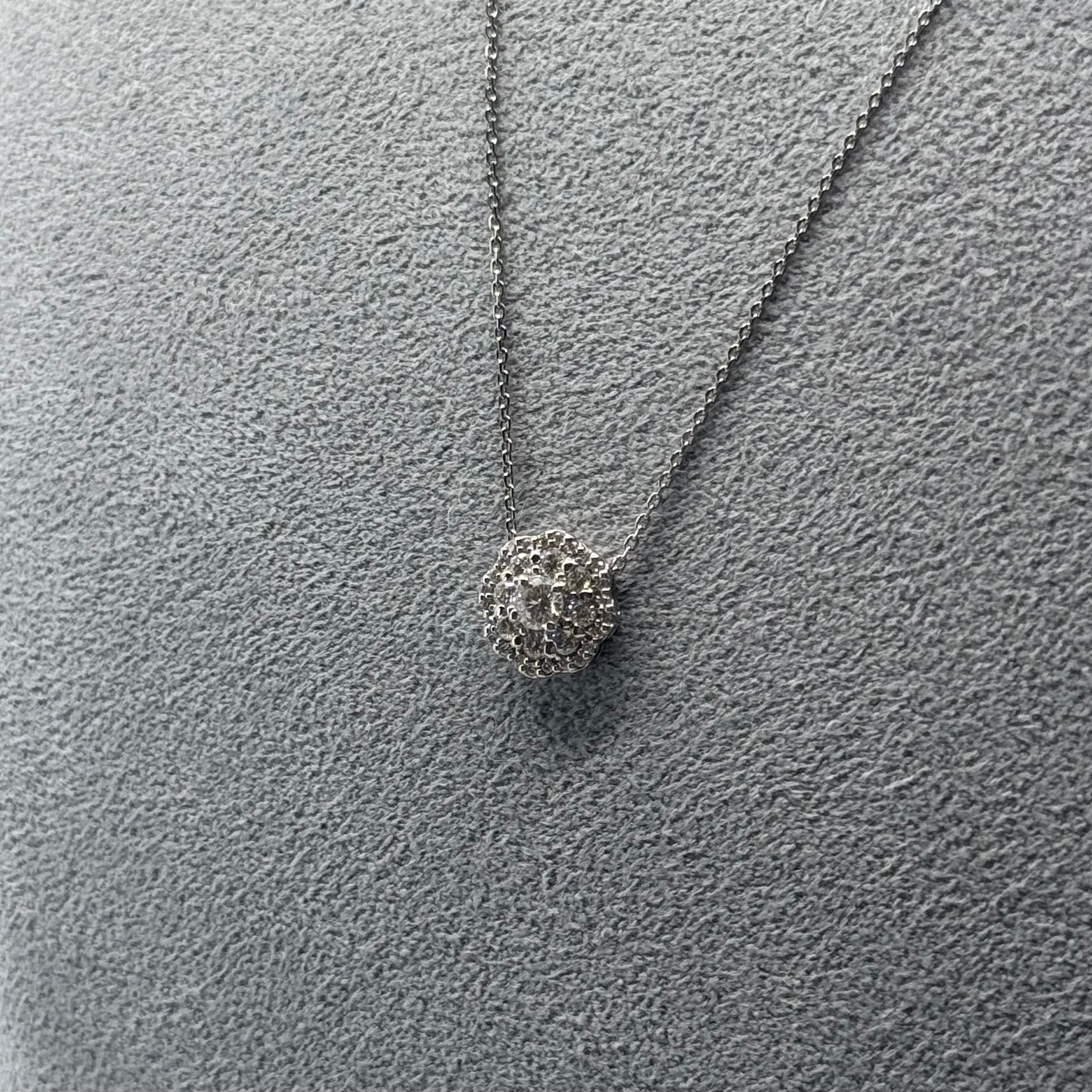 ［アネモネ］ネックレス ダイヤ