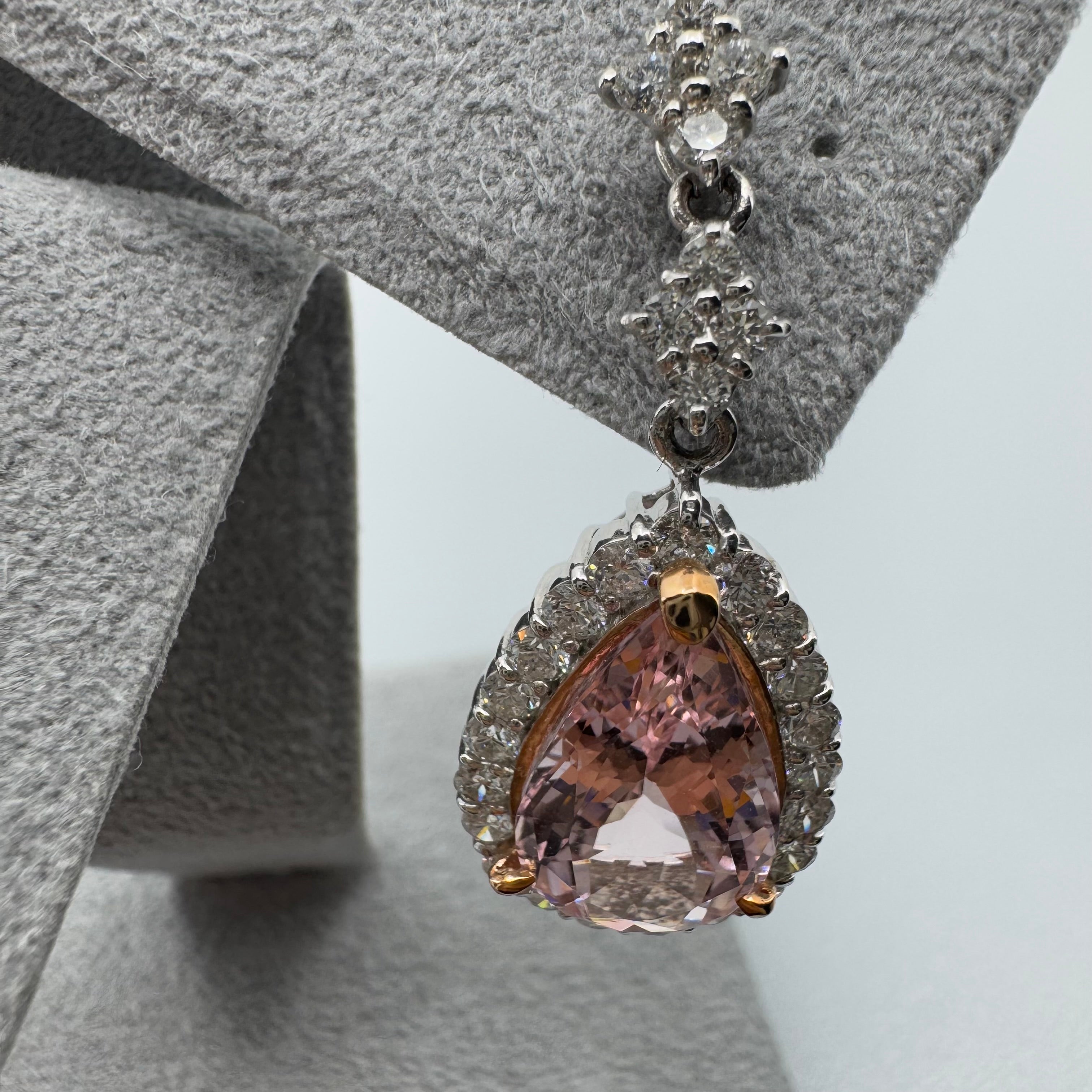 431［一点物］ピアス モルガナイト 4ct×2 PS PT