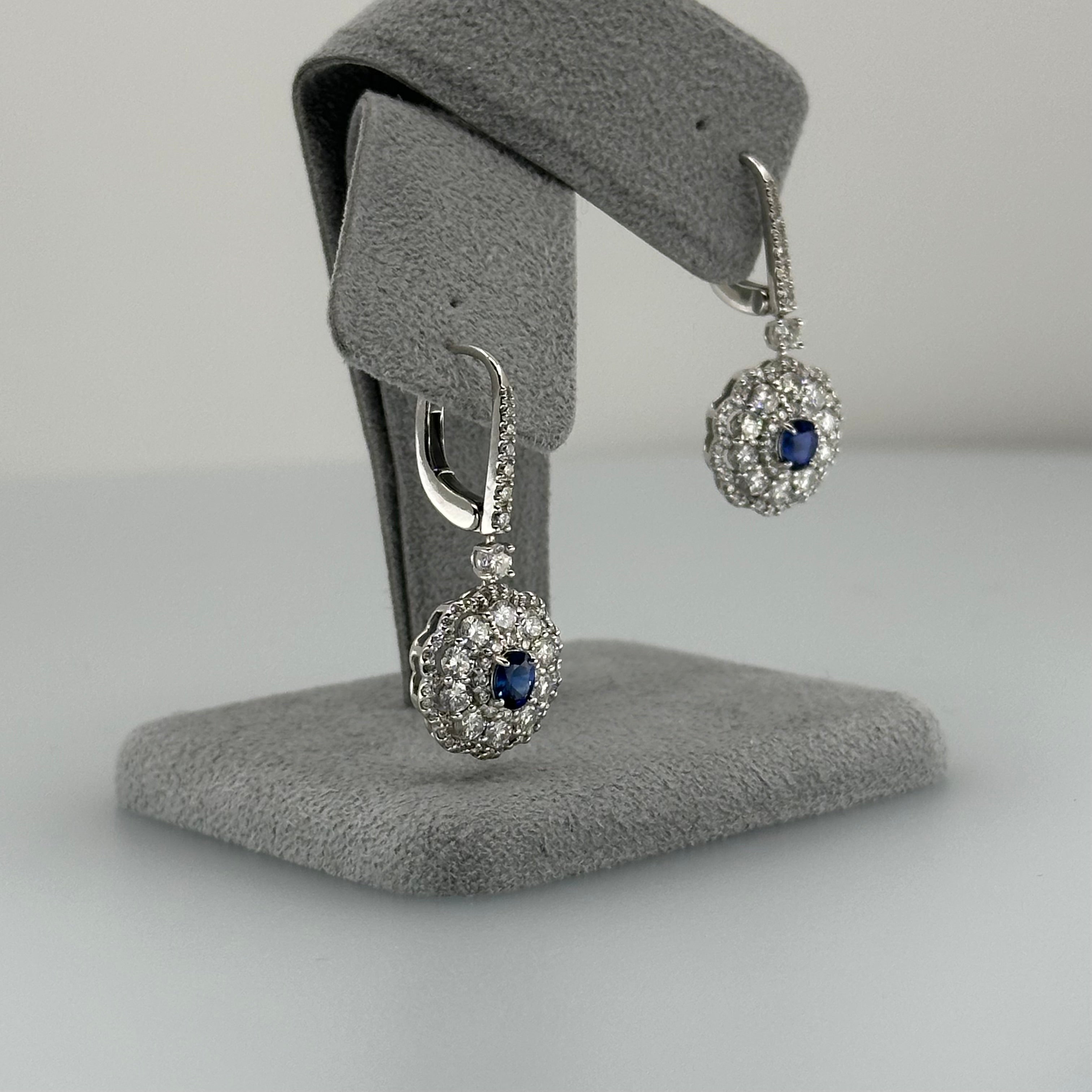 ［ダリアの羽］ピアス ブルーサファイア