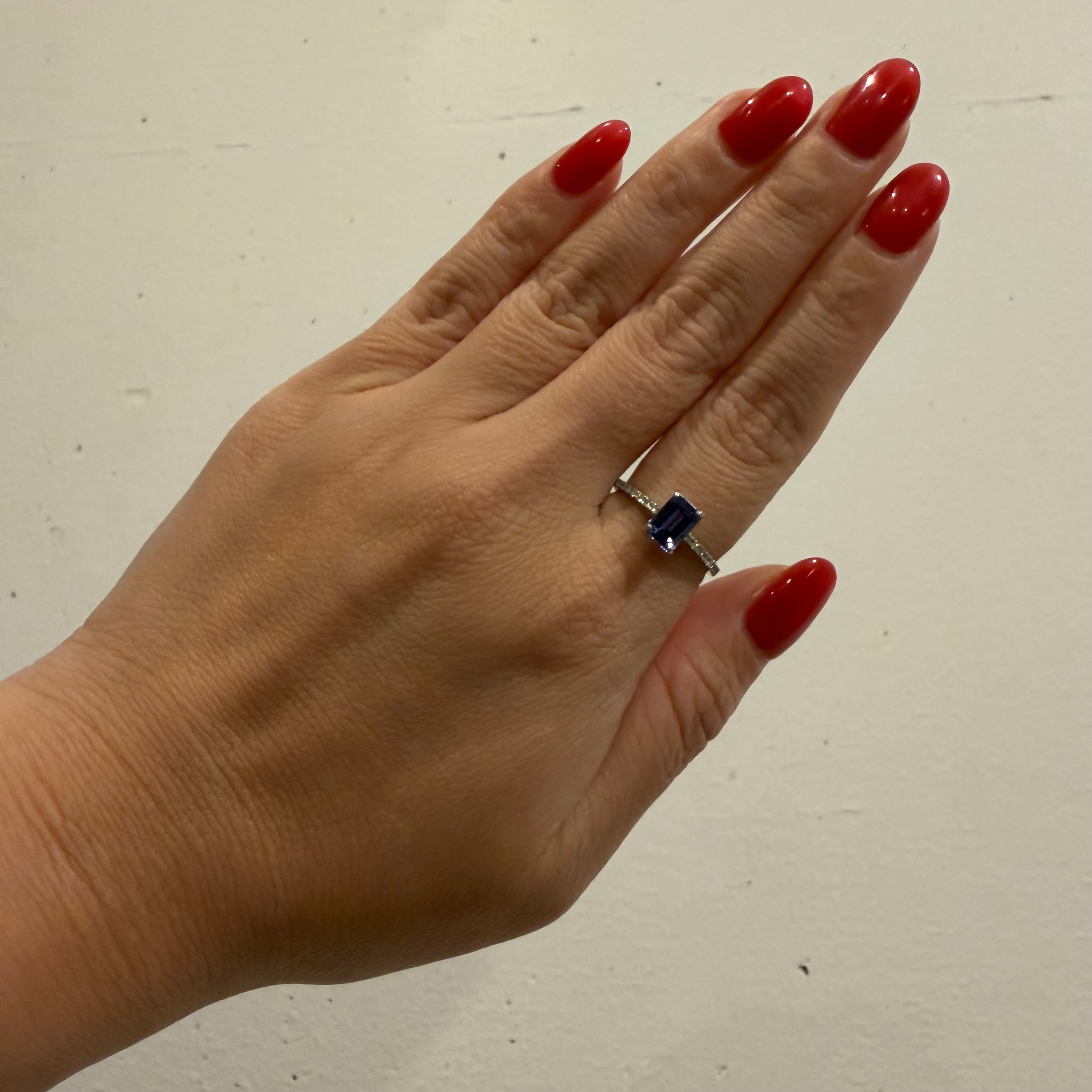 [新作/個数限定/アルル］リング タンザナイト