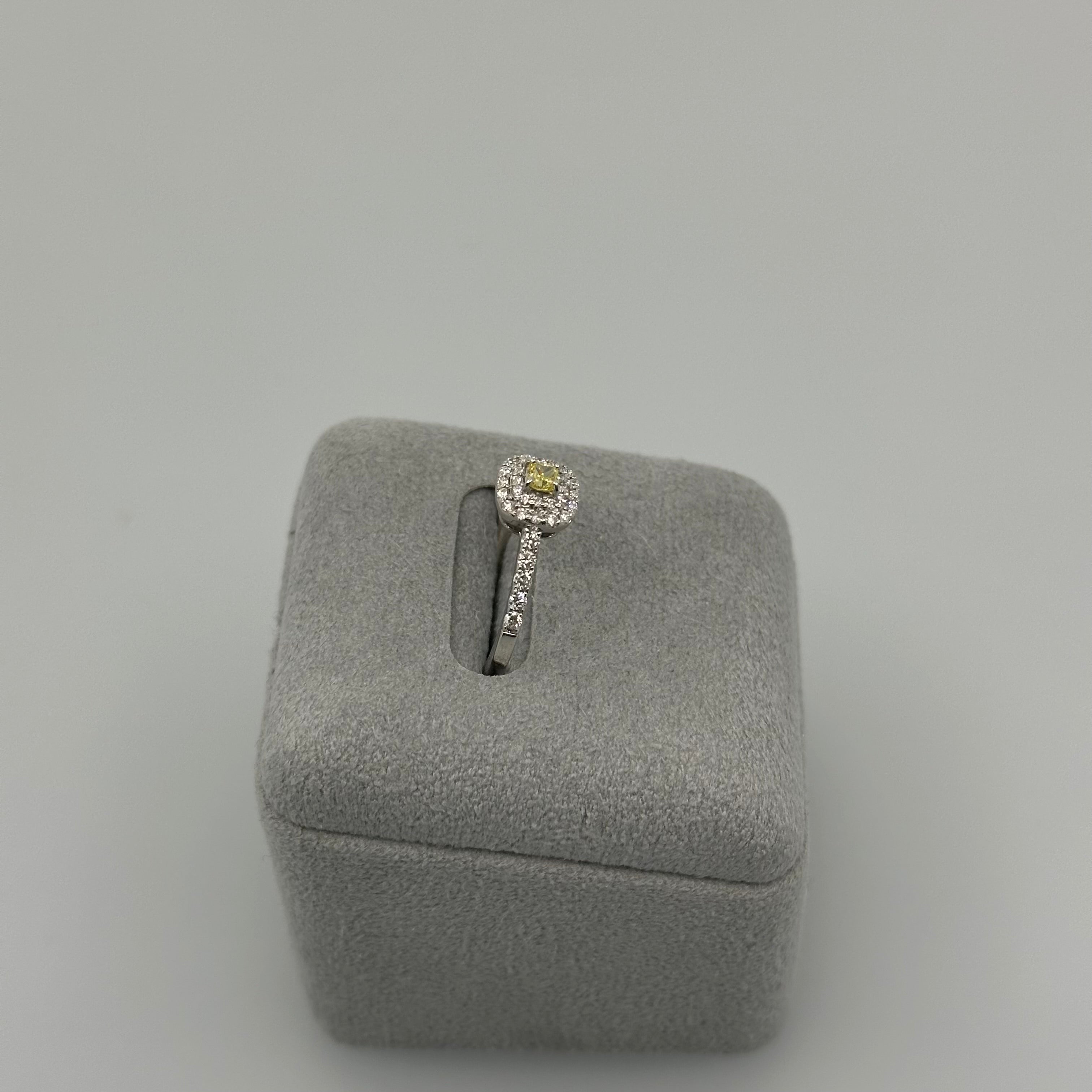 [ジョーヌ] リング ダイヤ SQ