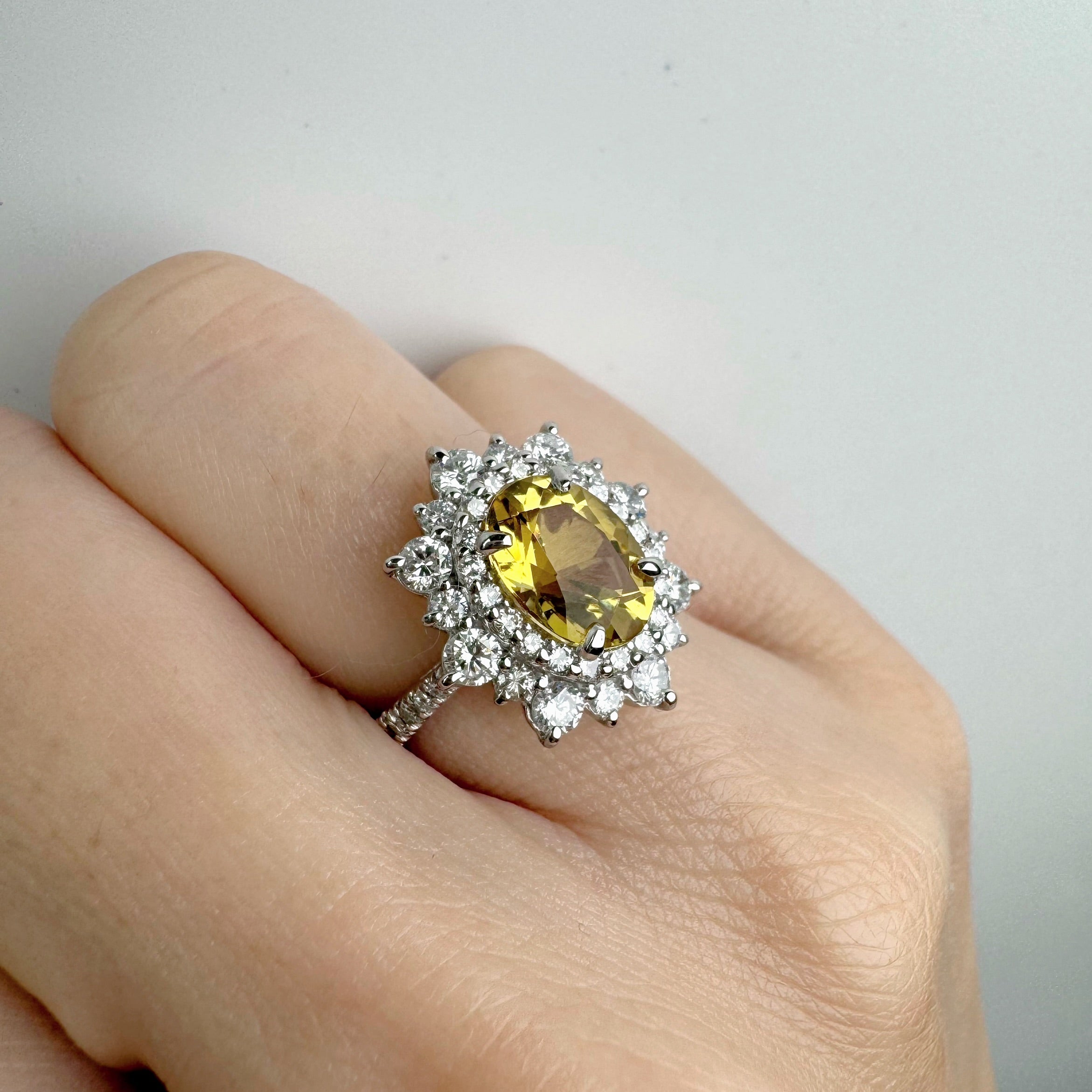 82［一点物］リング イエローベリル1.8ct OV PT