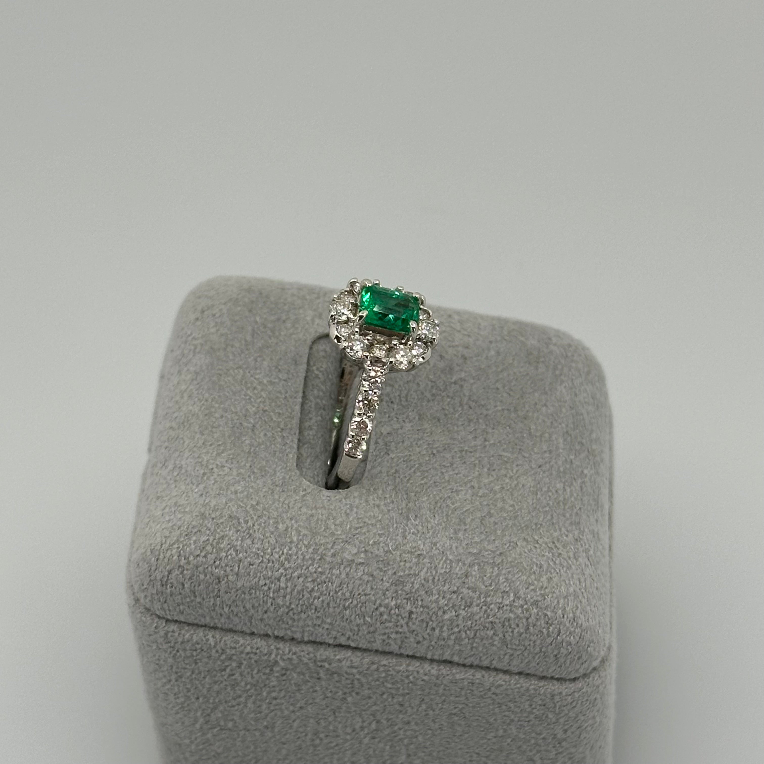 53［一点物/マノン］リング エメラルド 0.7ct前後 SQ PT