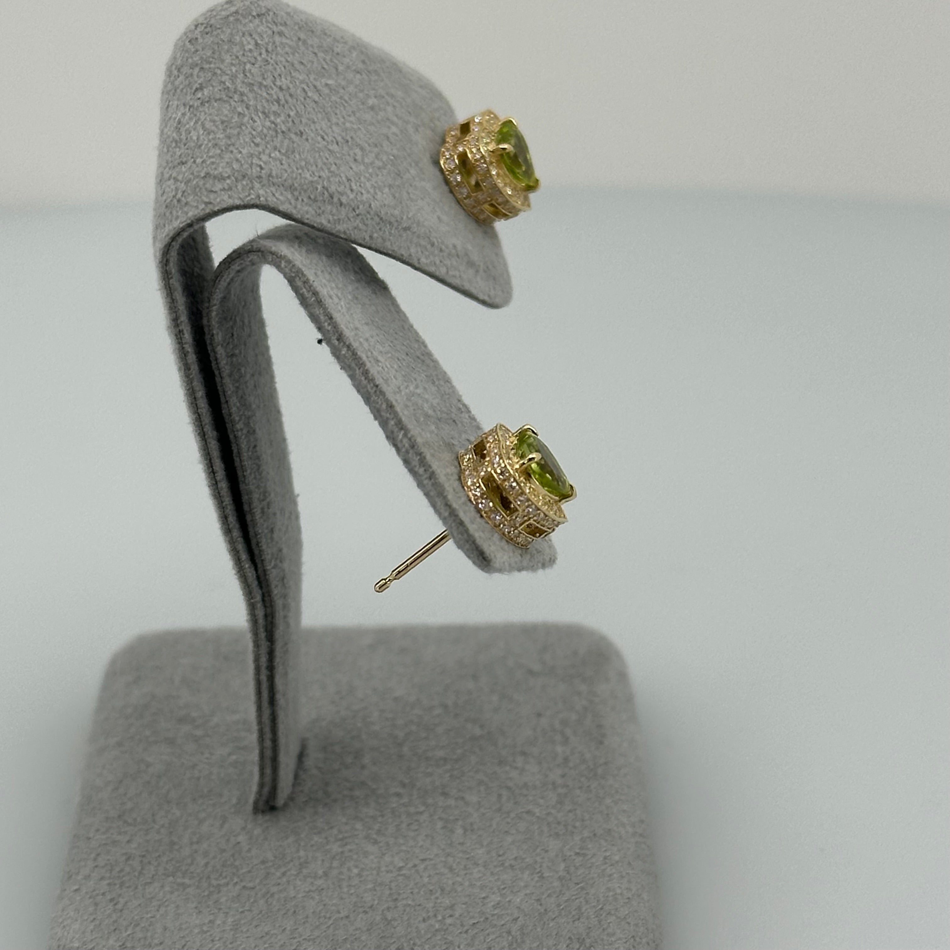 ［新作/エルダンジュ］ピアス ペリドット 0.5ct×2 HS