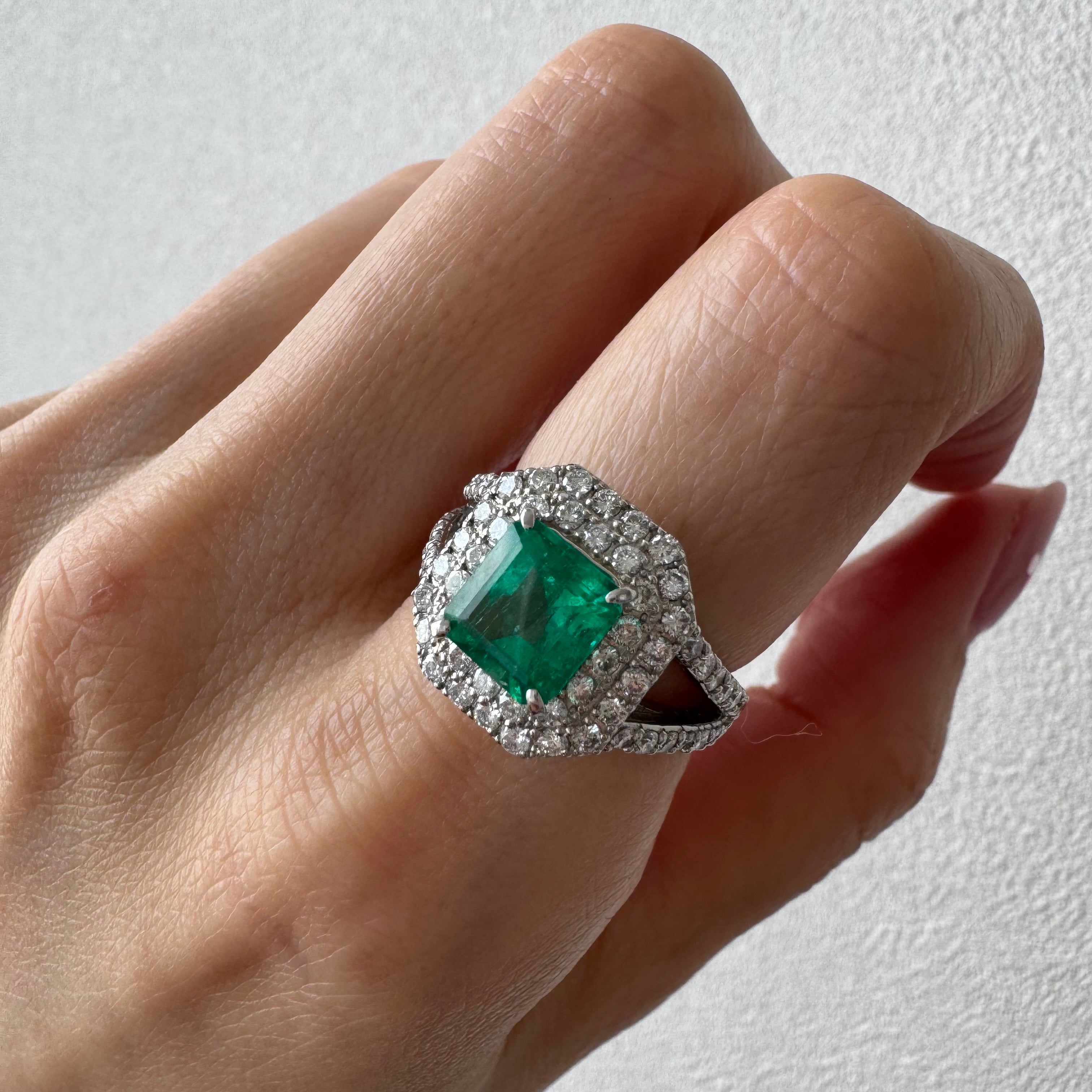 3［一点物］リング エメラルド 1.6ct SQ PT