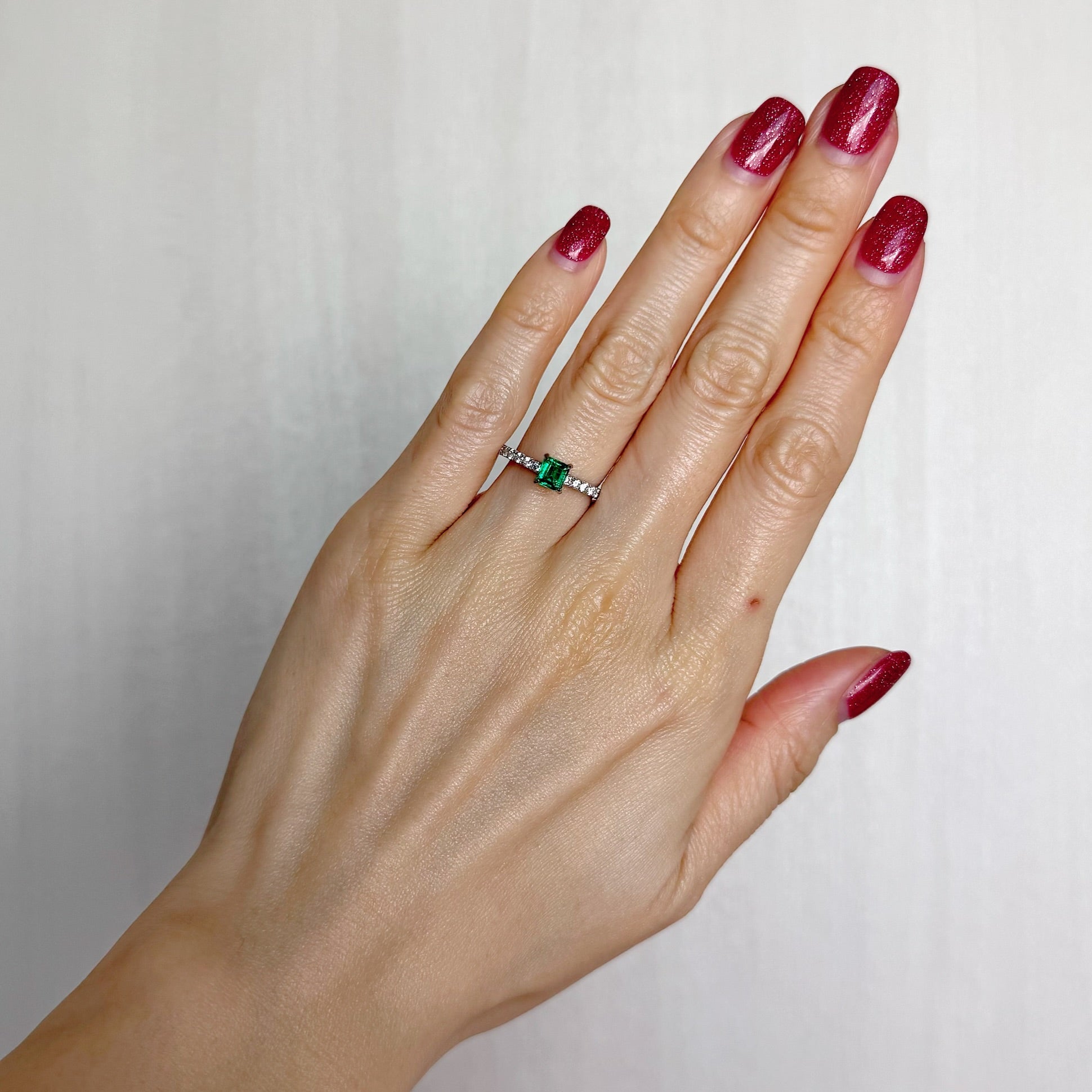 ［アルル］リング エメラルド 0.4ct SQ PT