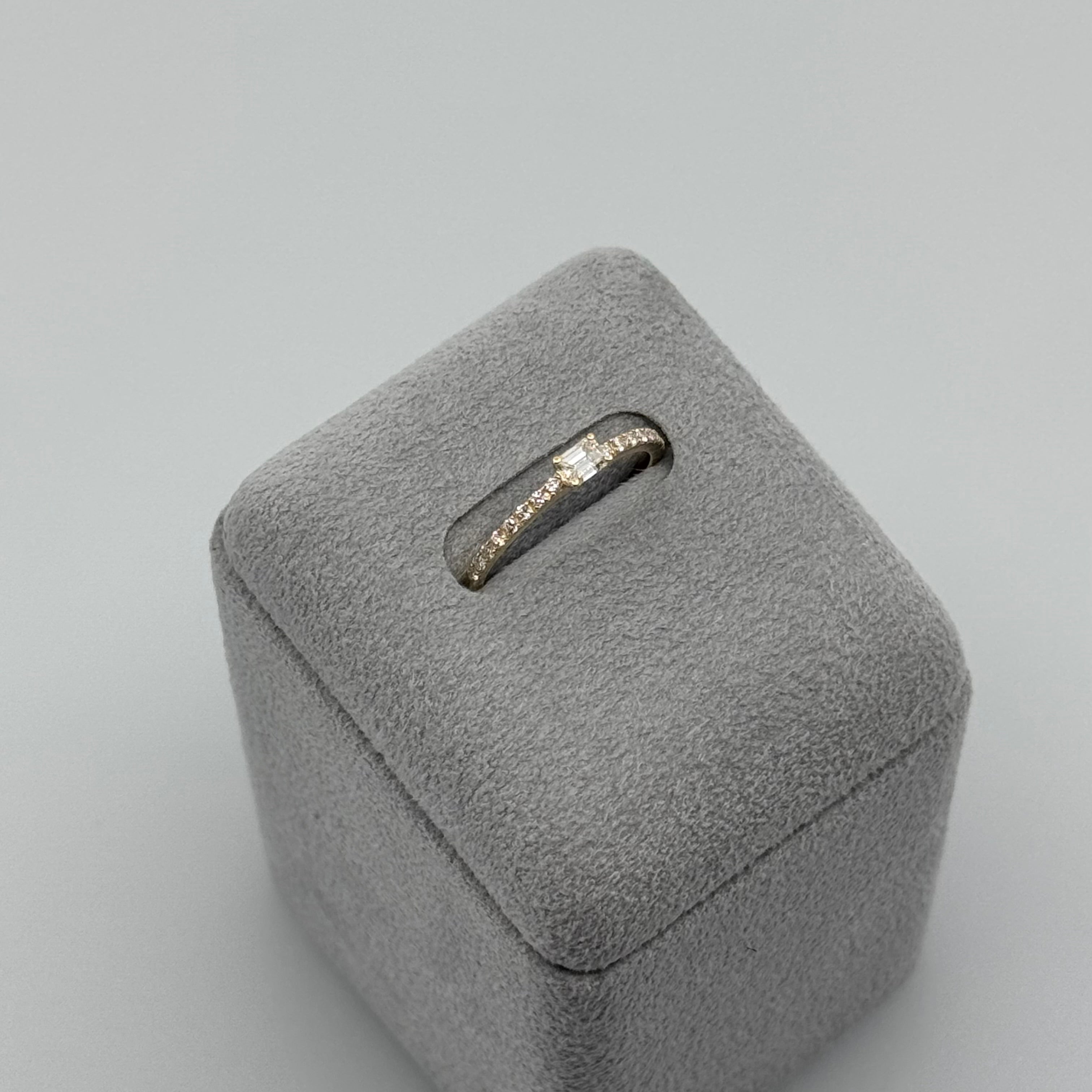 ［ベベ］リング