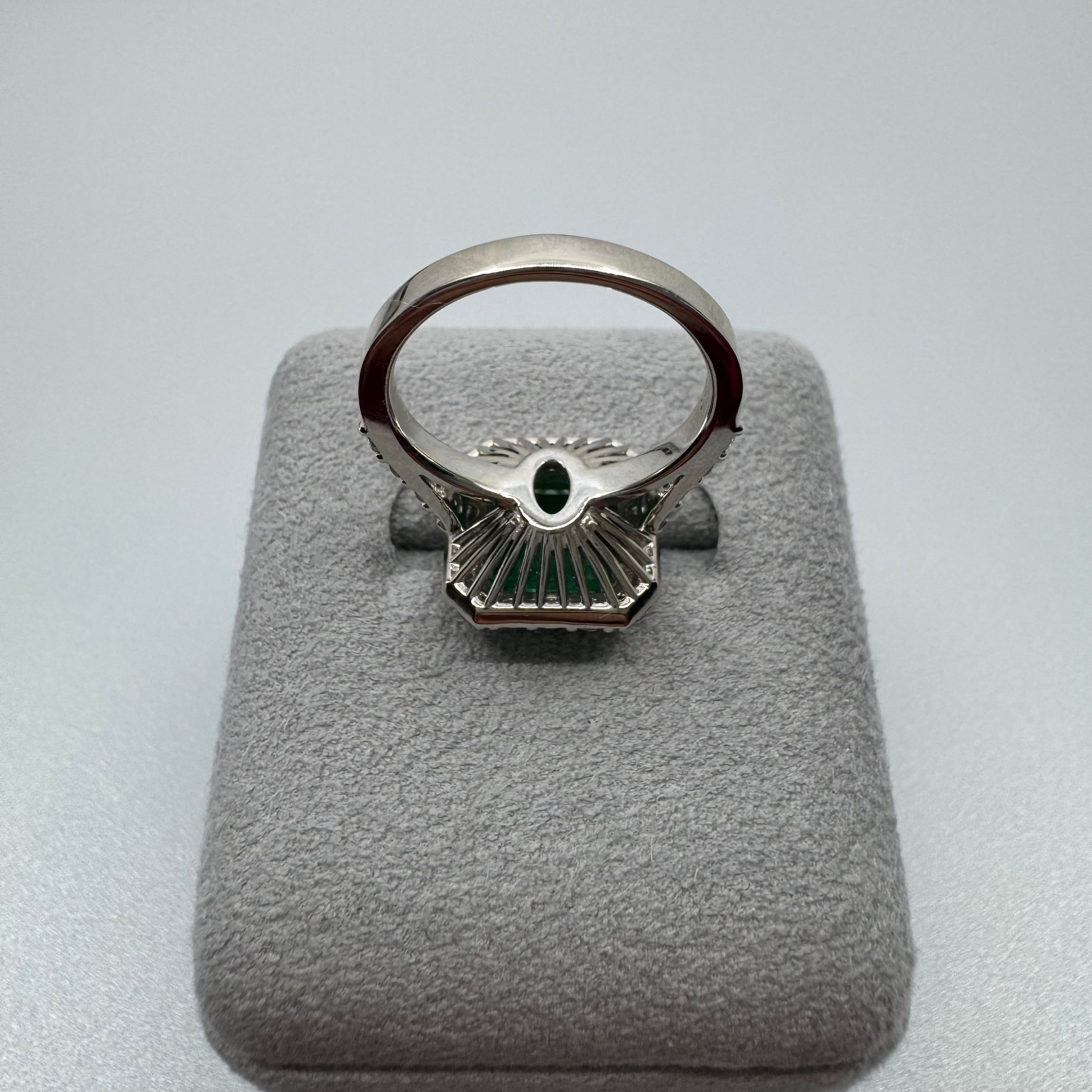 69［一点物］リング エメラルド 3ct SQ PT