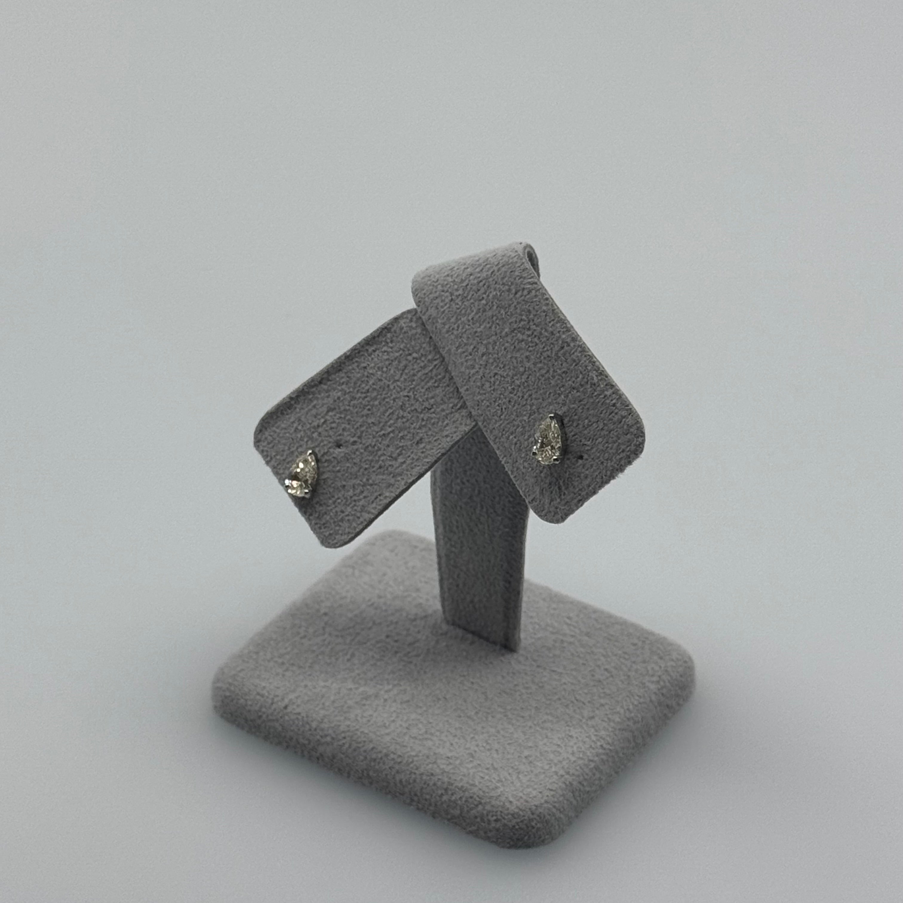 ［一点物/コリンヌ］ピアス ダイヤ 0.5ct×2 PS PT