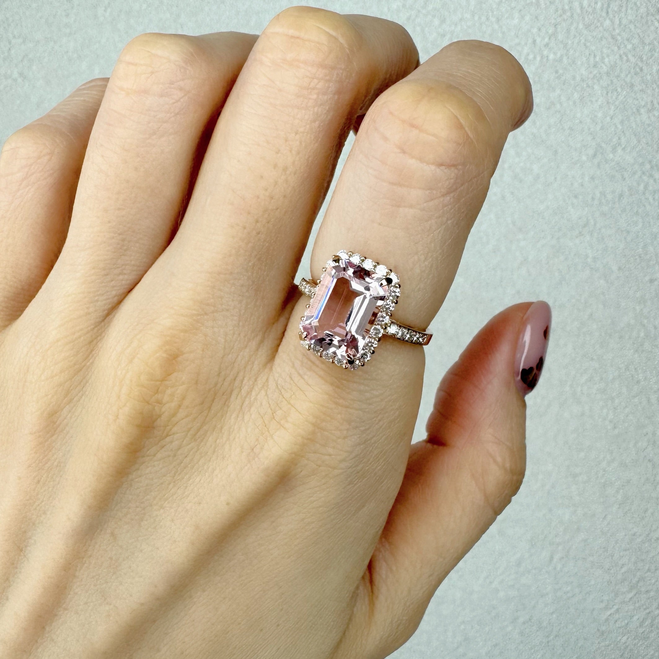 148［一点物］リング  モルガナイト 3.4ct OV PG