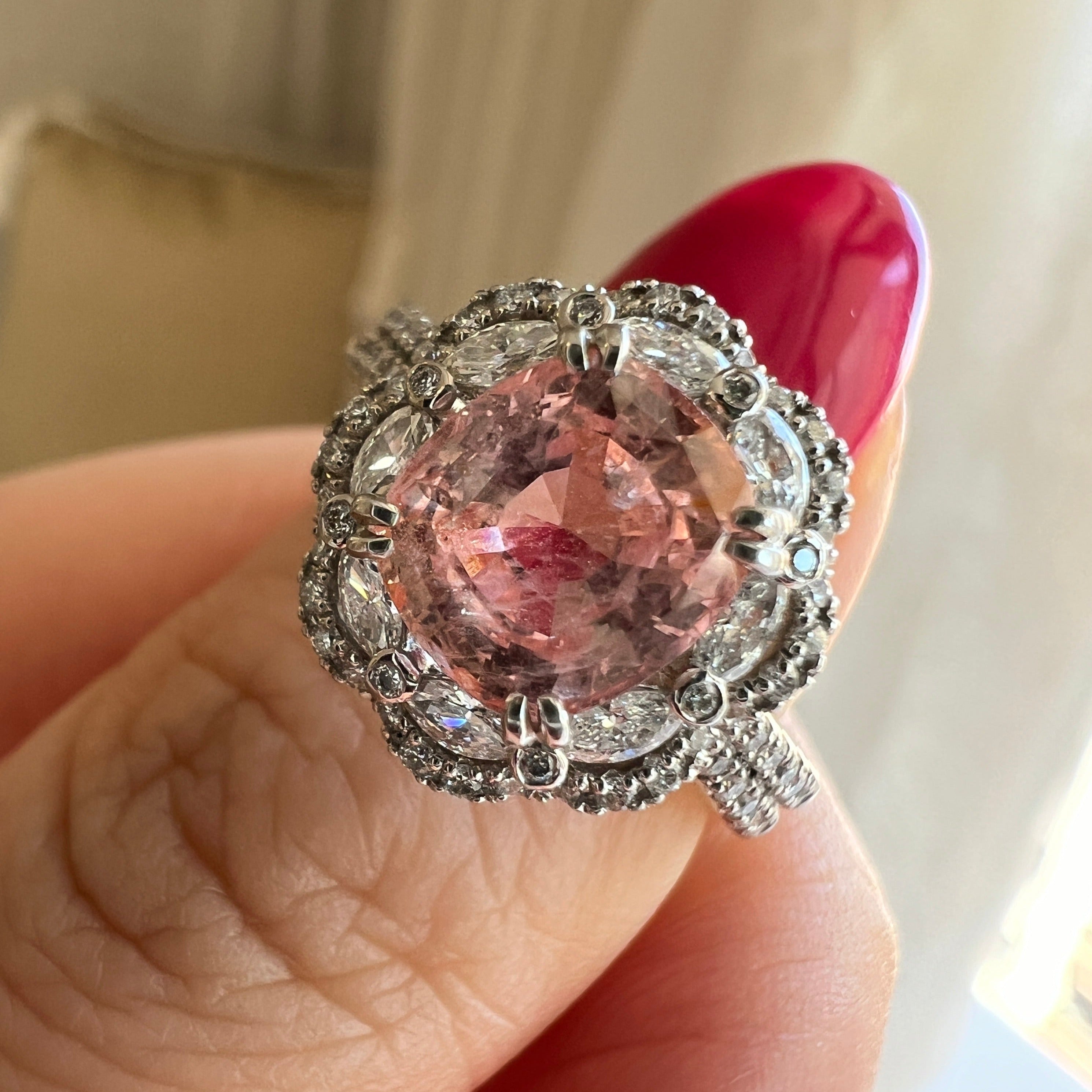 フルール パパラチア 超特品 中石2.57ct前後 SQ PT リング〜ノーヒートPINKISH ORANGE GRS(一点物)｜AYAKO SAKURAI（櫻井 彩子（サクライ アヤコ））公式通販サイト