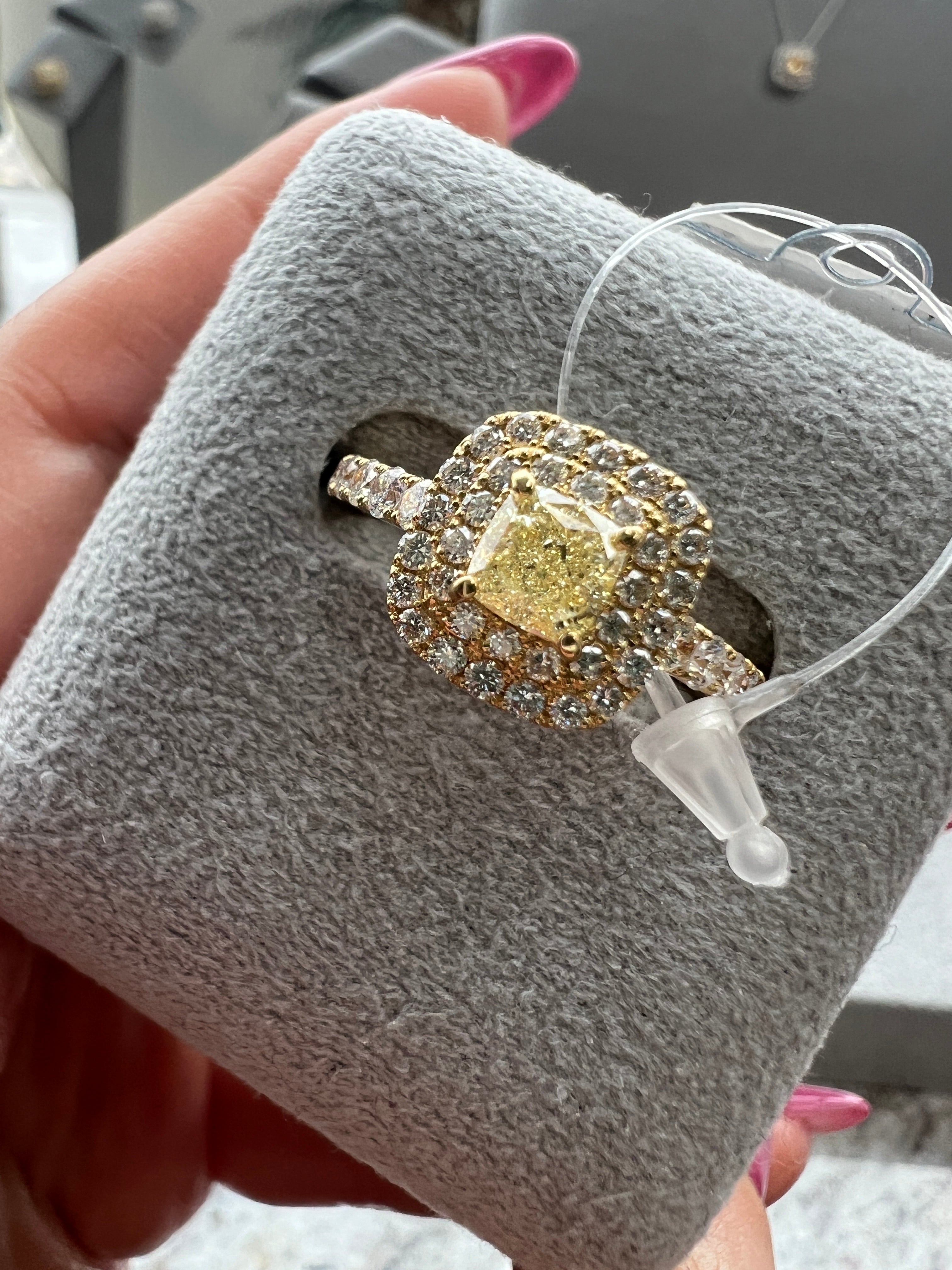 ［一点物/アドラーブル］リング ダイヤ 中石0.5ct SQ K18YG 〜IF WtoX GIA(紅葉祭前に外商で完売)