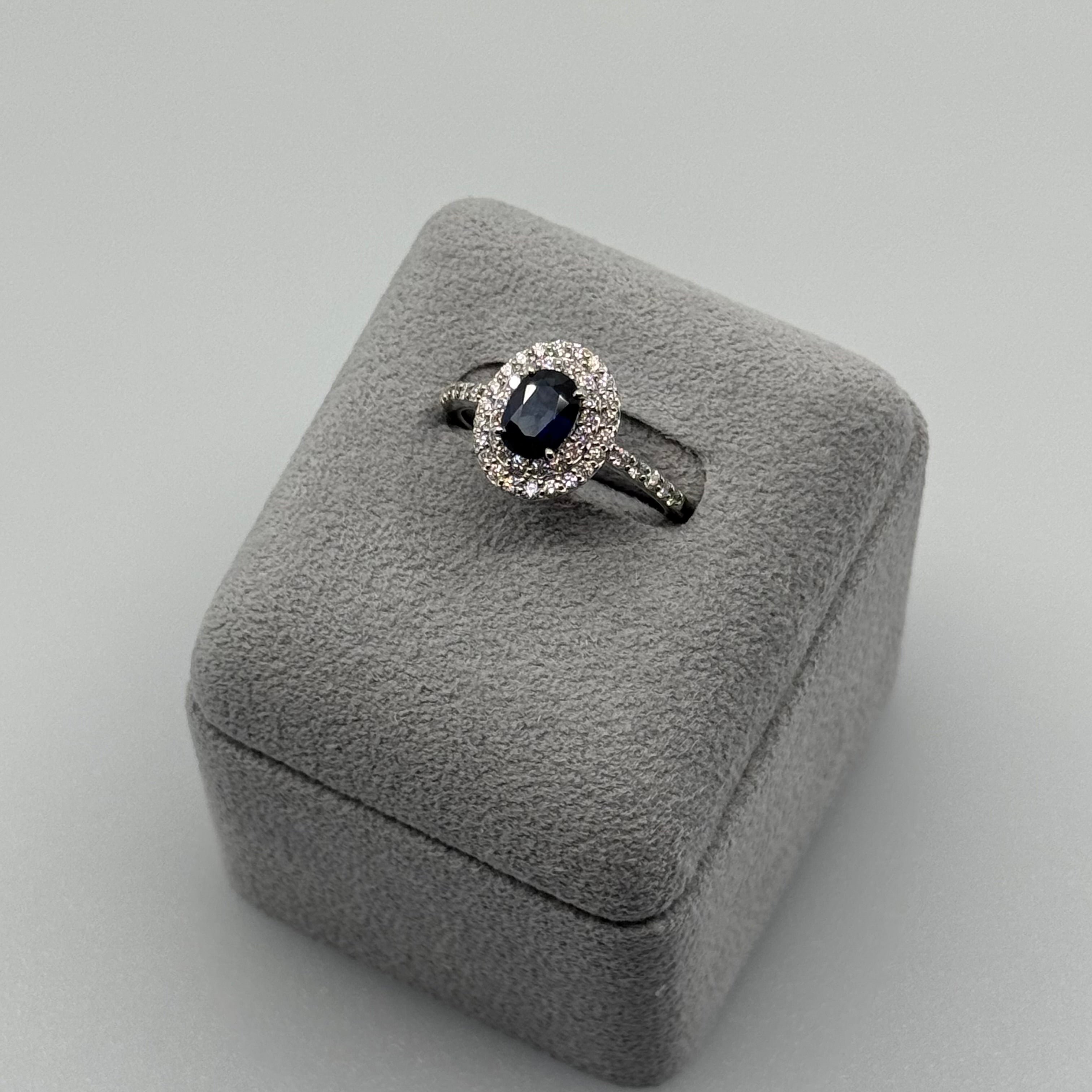 ［一点物］リング ブルーサファイア 0.8ct OV PT