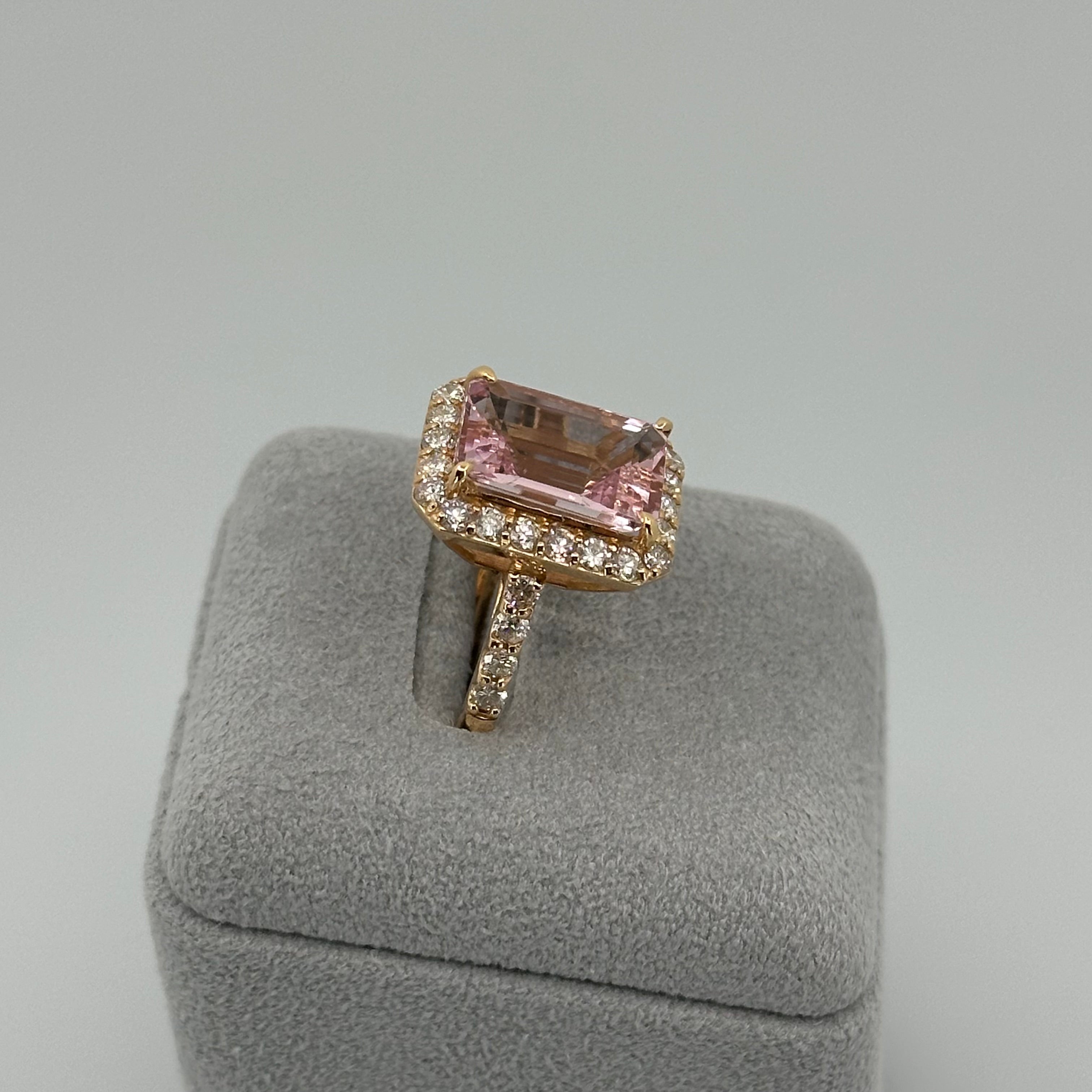 ［一点物］リング 　モルガナイト 6ct EM PG