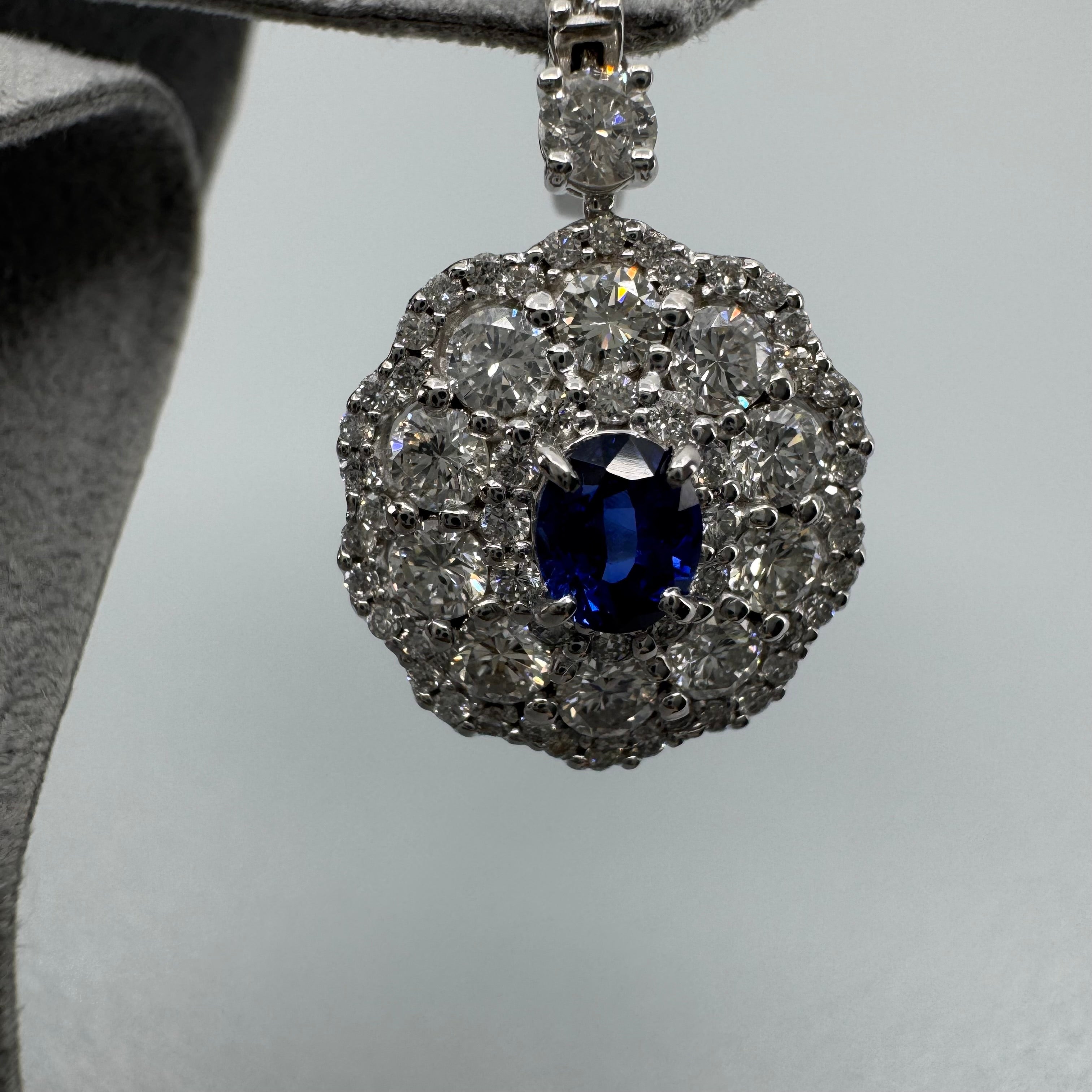 ［ダリアの羽］ピアス ブルーサファイア