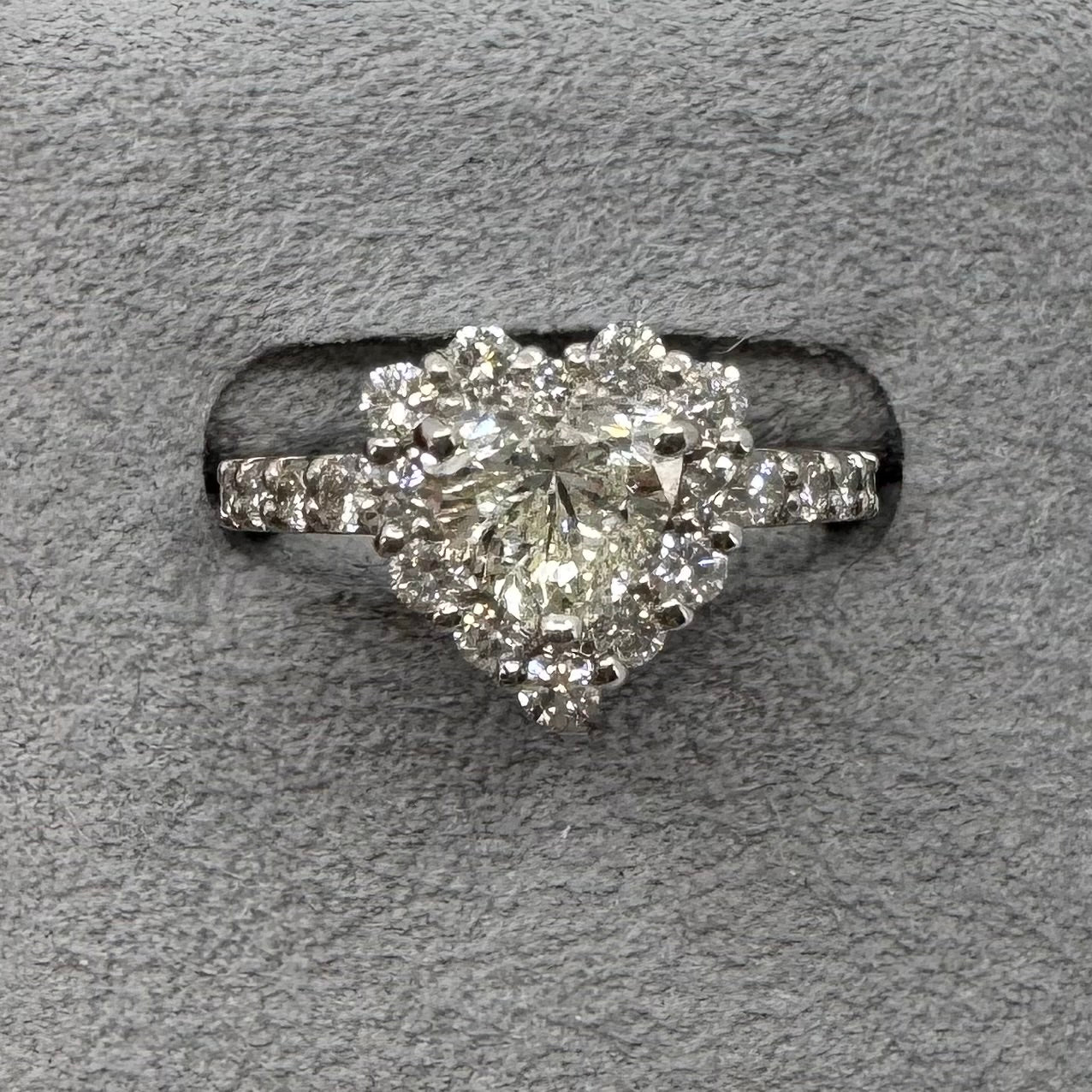 10［一点物］リング ダイヤ 1ct HS PT