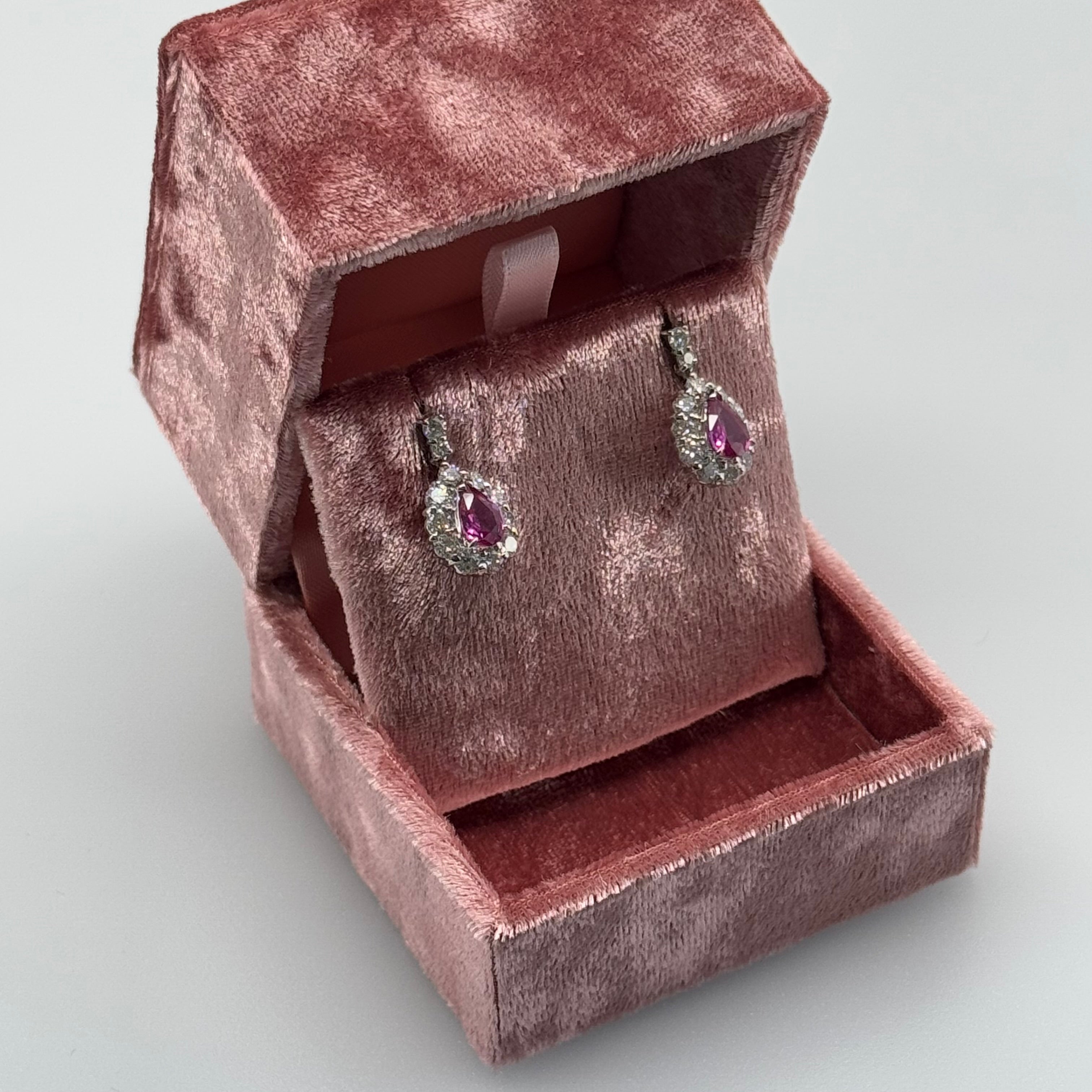 ［即納/一点物］ピアス ピンクサファイア 0.6ct前後×2 PS PT