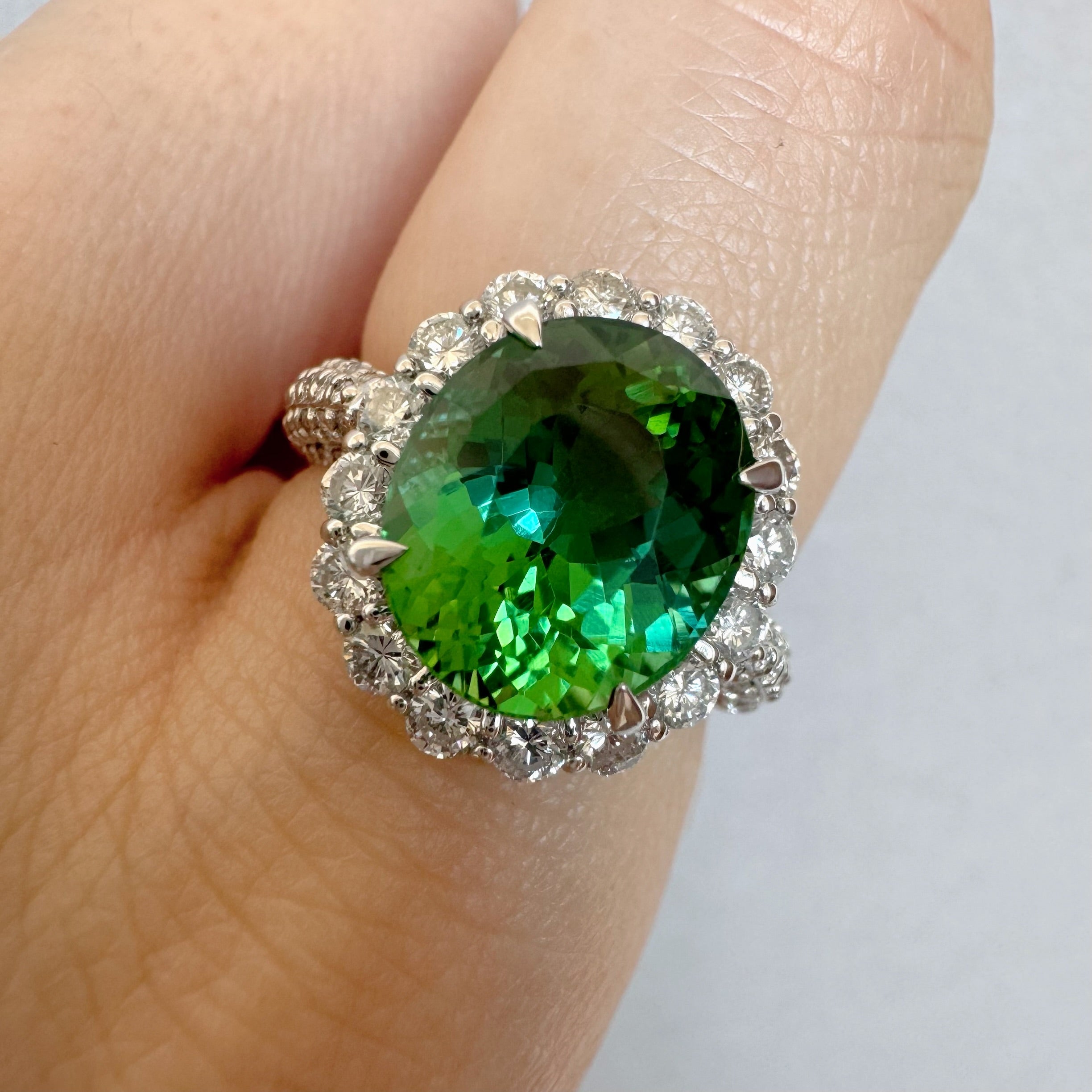 78［一点物］リング トルマリン 中石4.5ct前後 OV PT