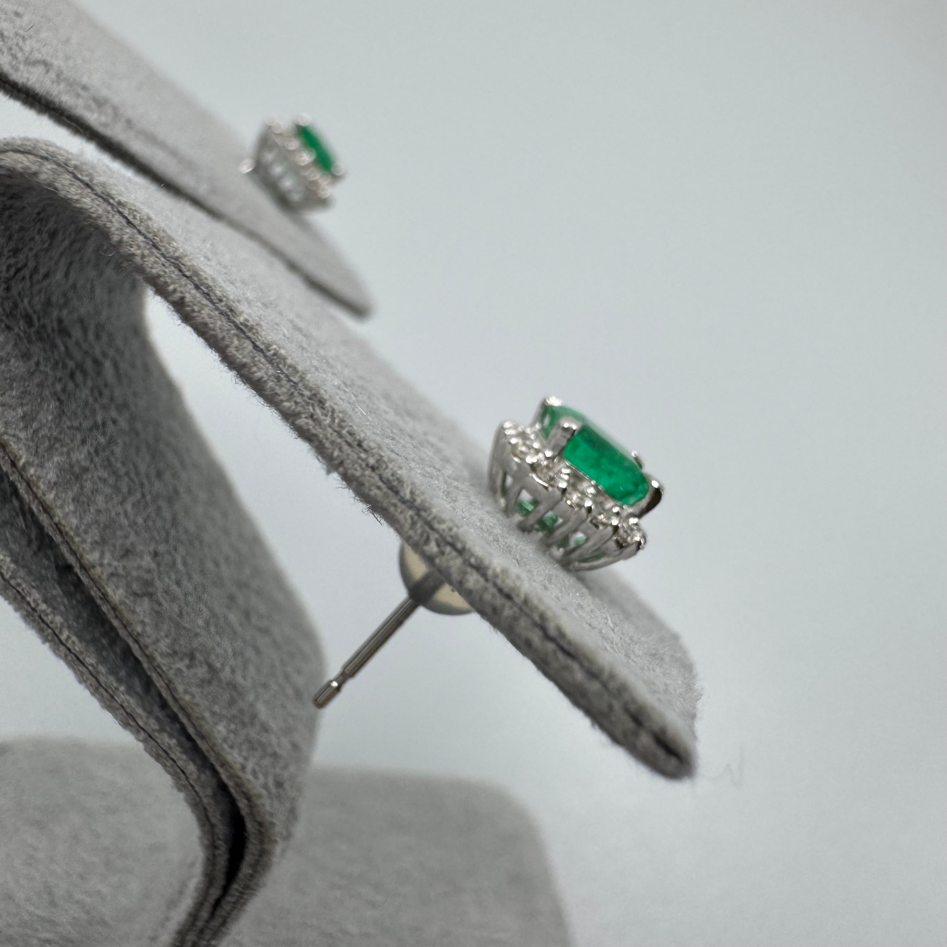 41［一点物/エムロード］ピアス エメラルド 0.4ct×2 SQ PT