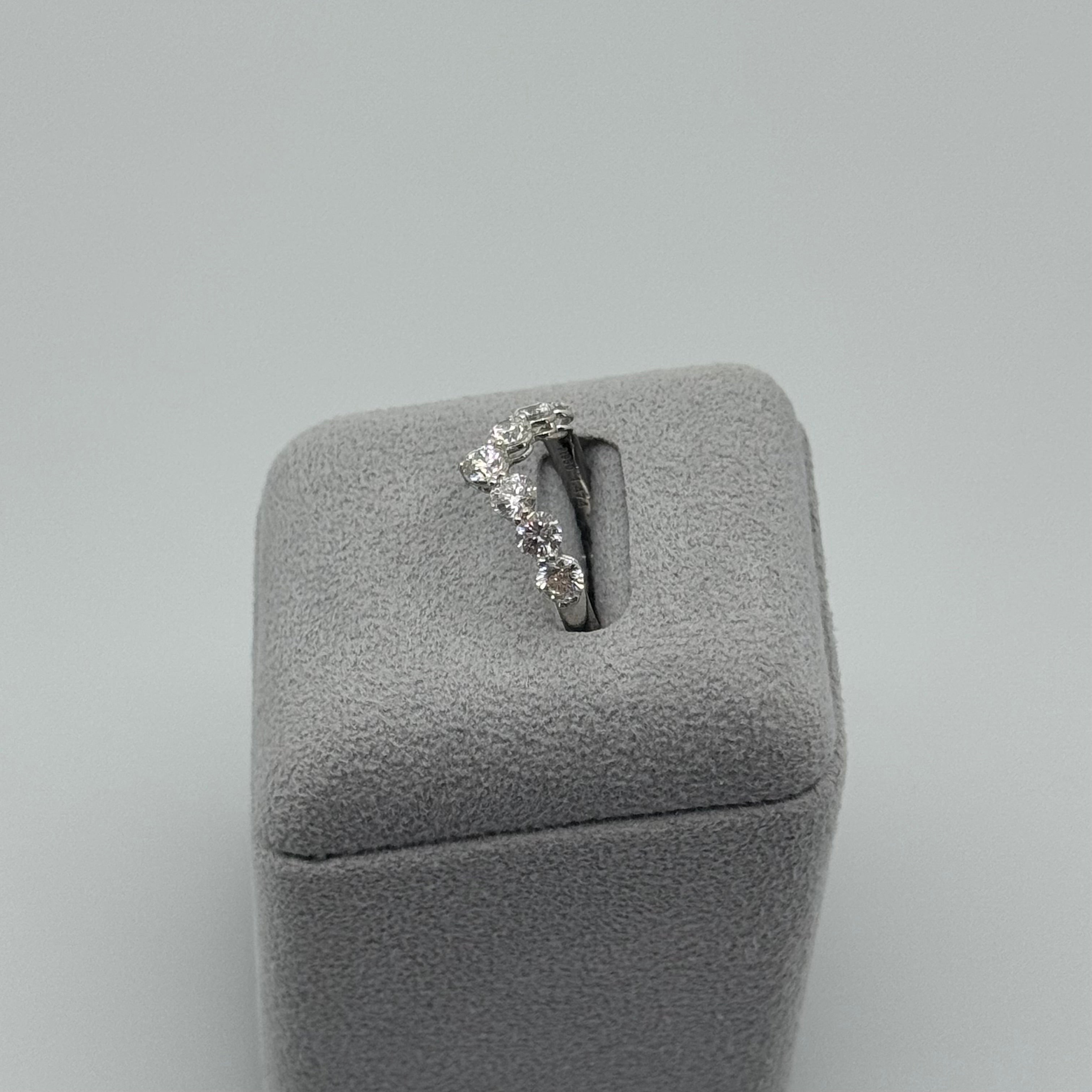 ［パピヨン］リング ダイヤ 1pc0.2ct×7pc