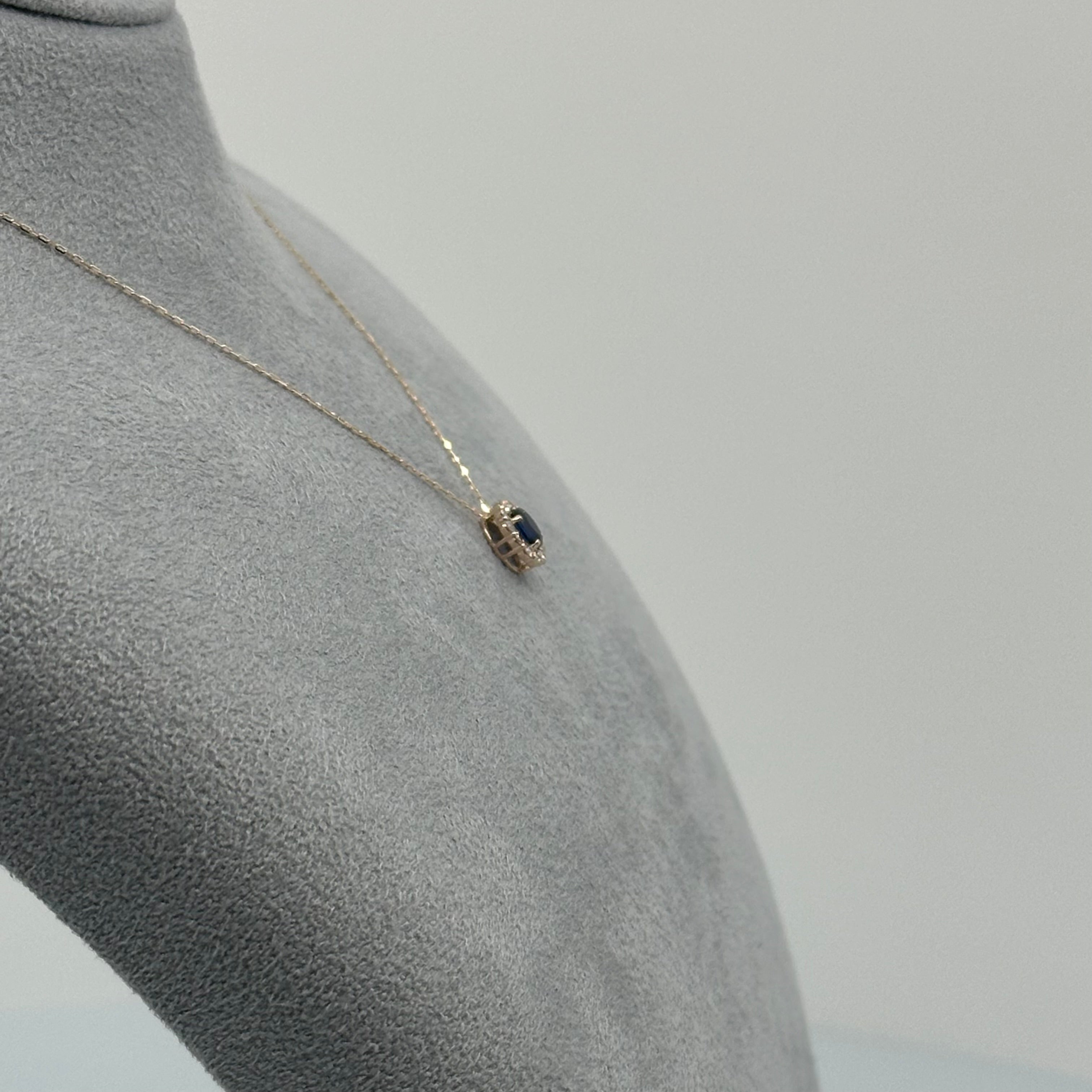 506［一点物］ネックレス  ブルーサファイア 0.45ct OV K18PG