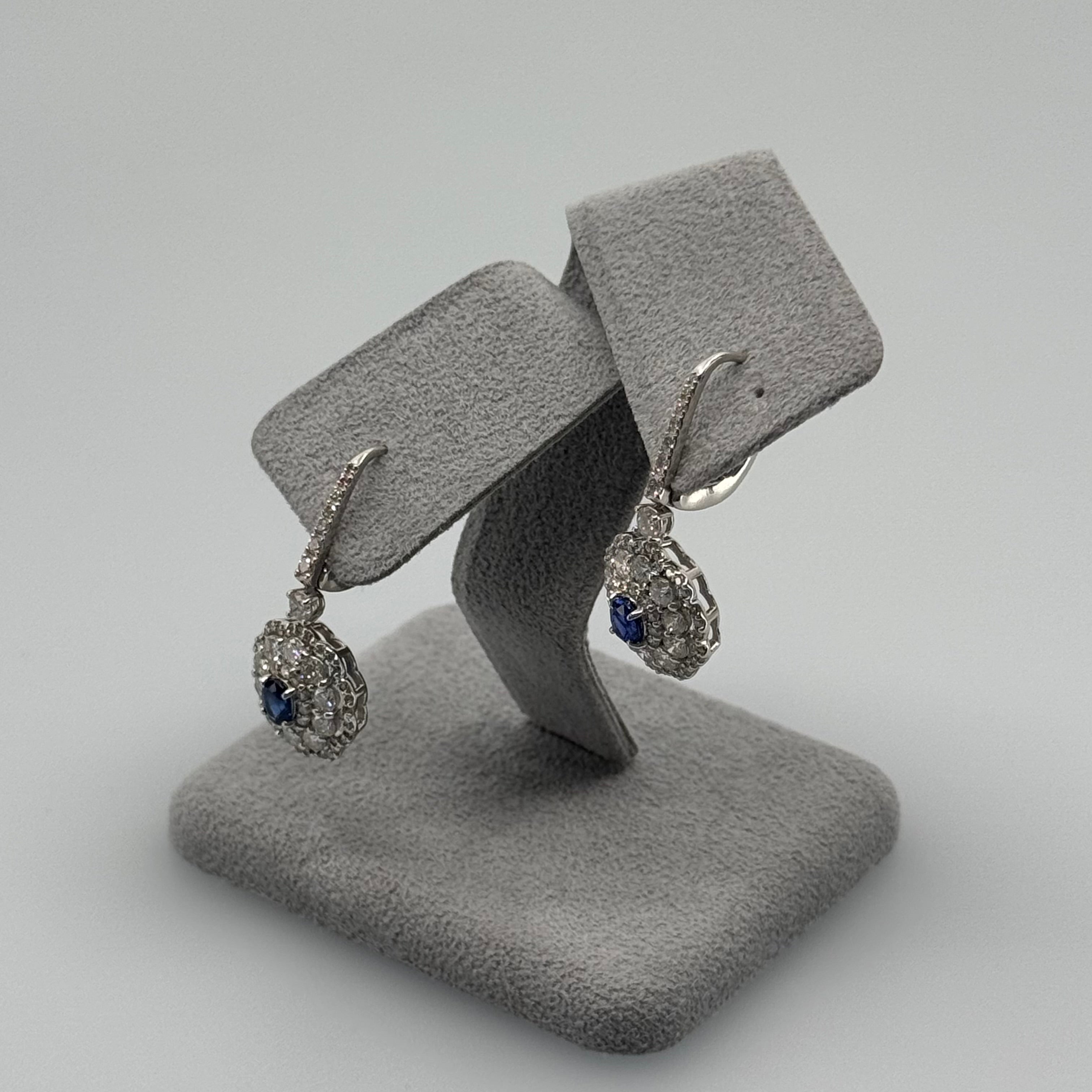 ［ダリアの羽］ピアス ブルーサファイア