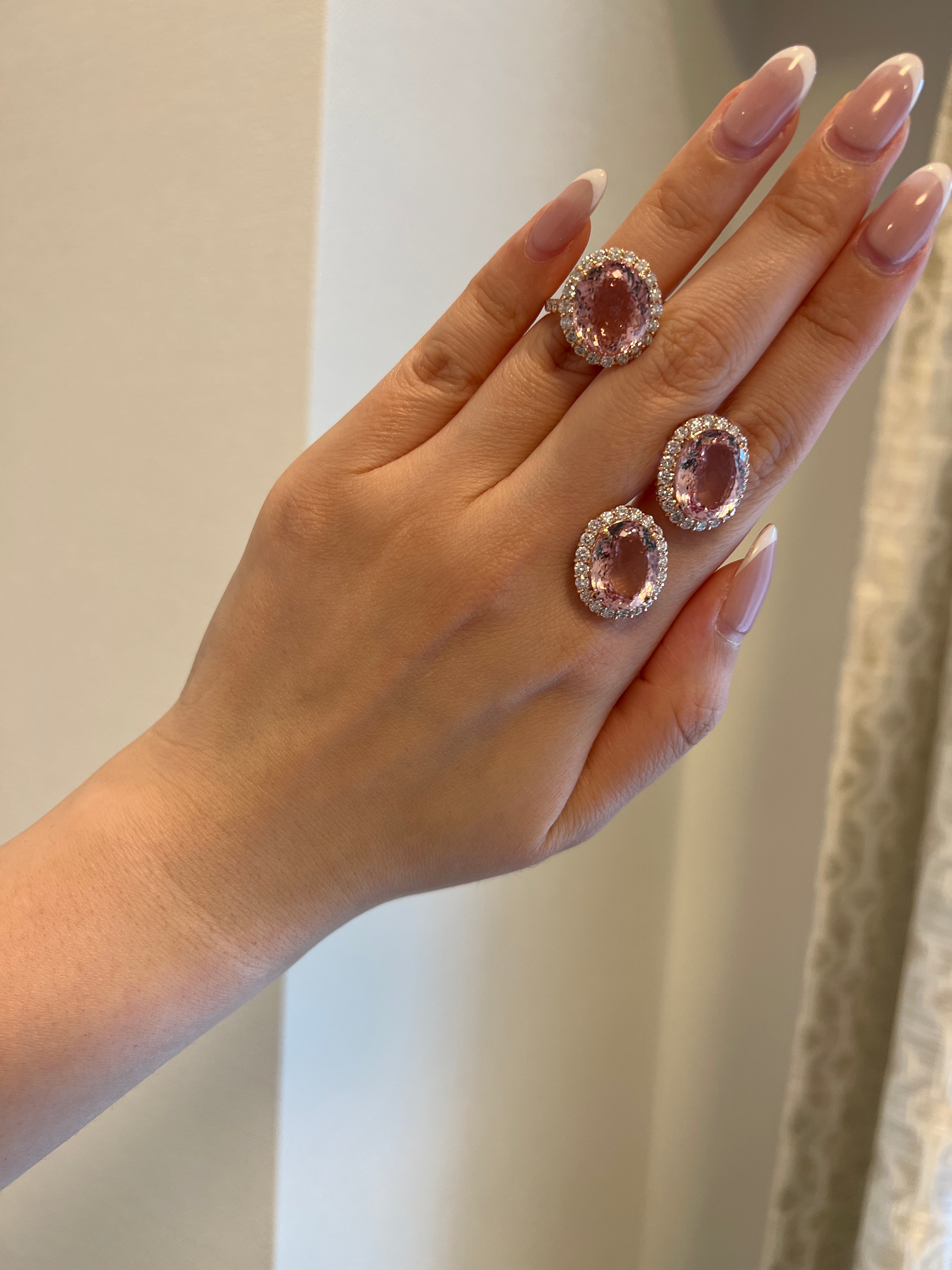 モルガナイトの庭園