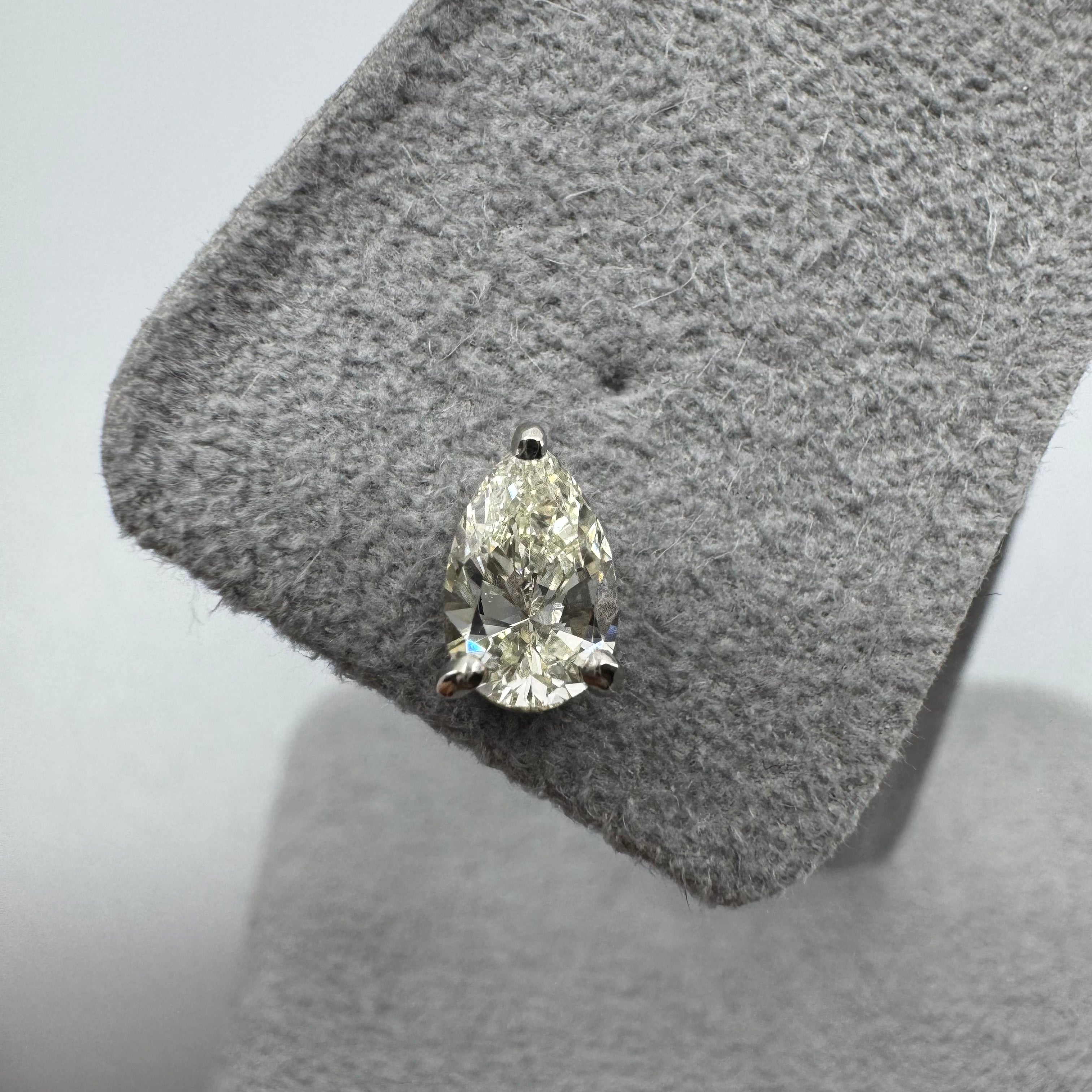 ［一点物/コリンヌ］ピアス ダイヤ 0.5ct×2 PS PT