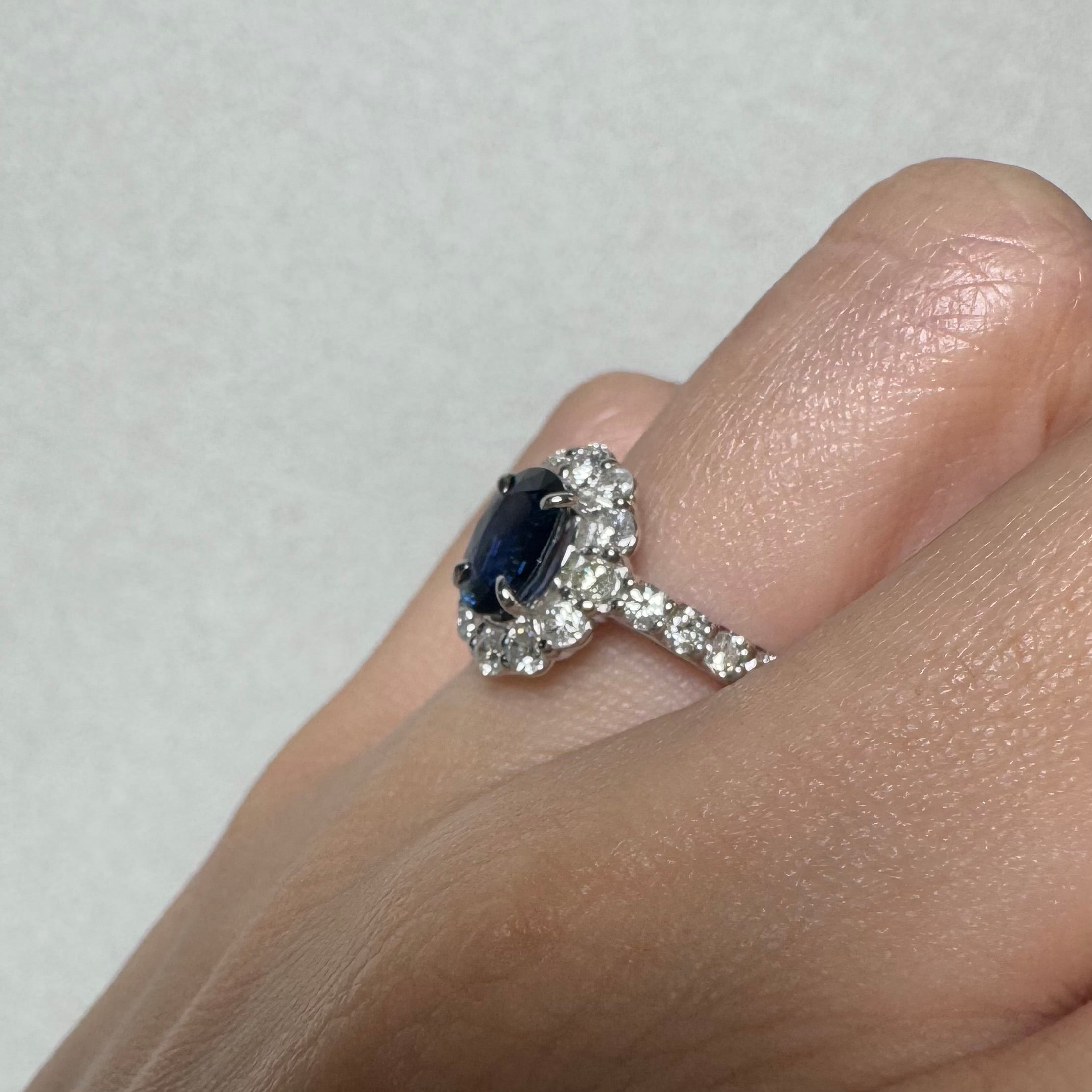 66［一点物］リング ブルーサファイア 1.3ct OV PT