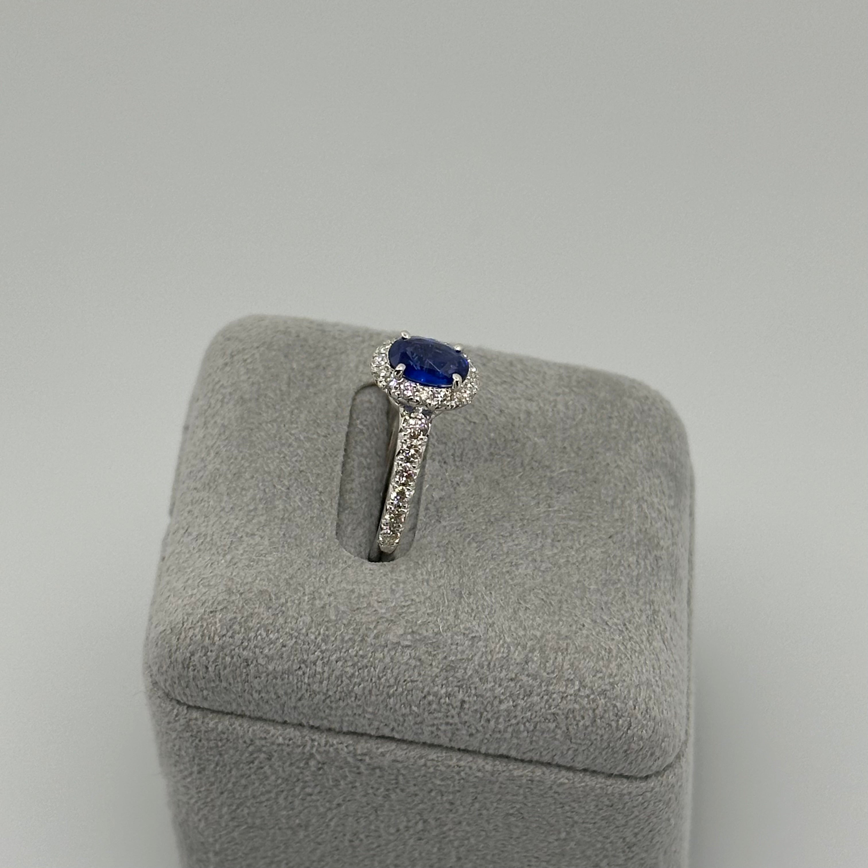 111［一点物］リング ブルーサファイア 1.0ct前後 OV PT