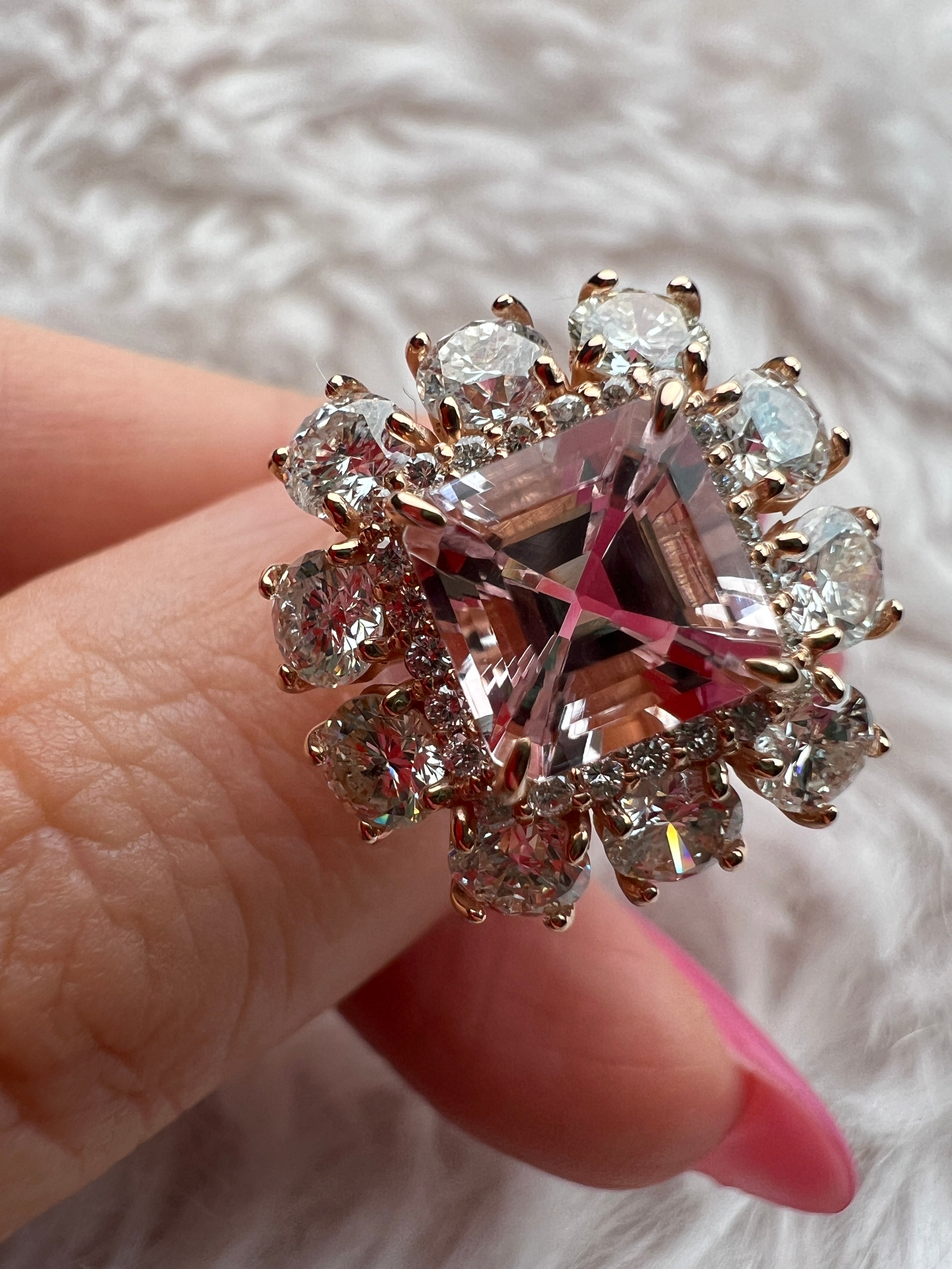 モルガナイトの庭園