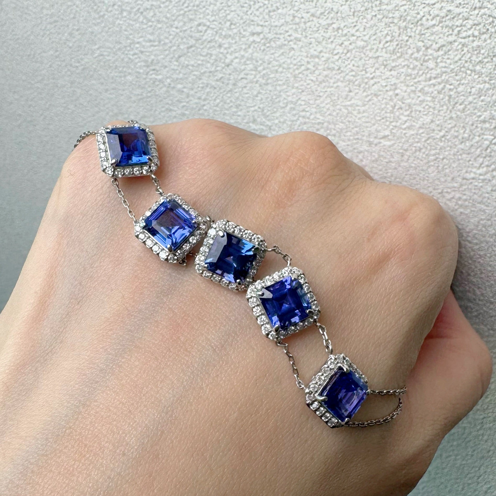 15［クララララ］ネックレス タンザナイト