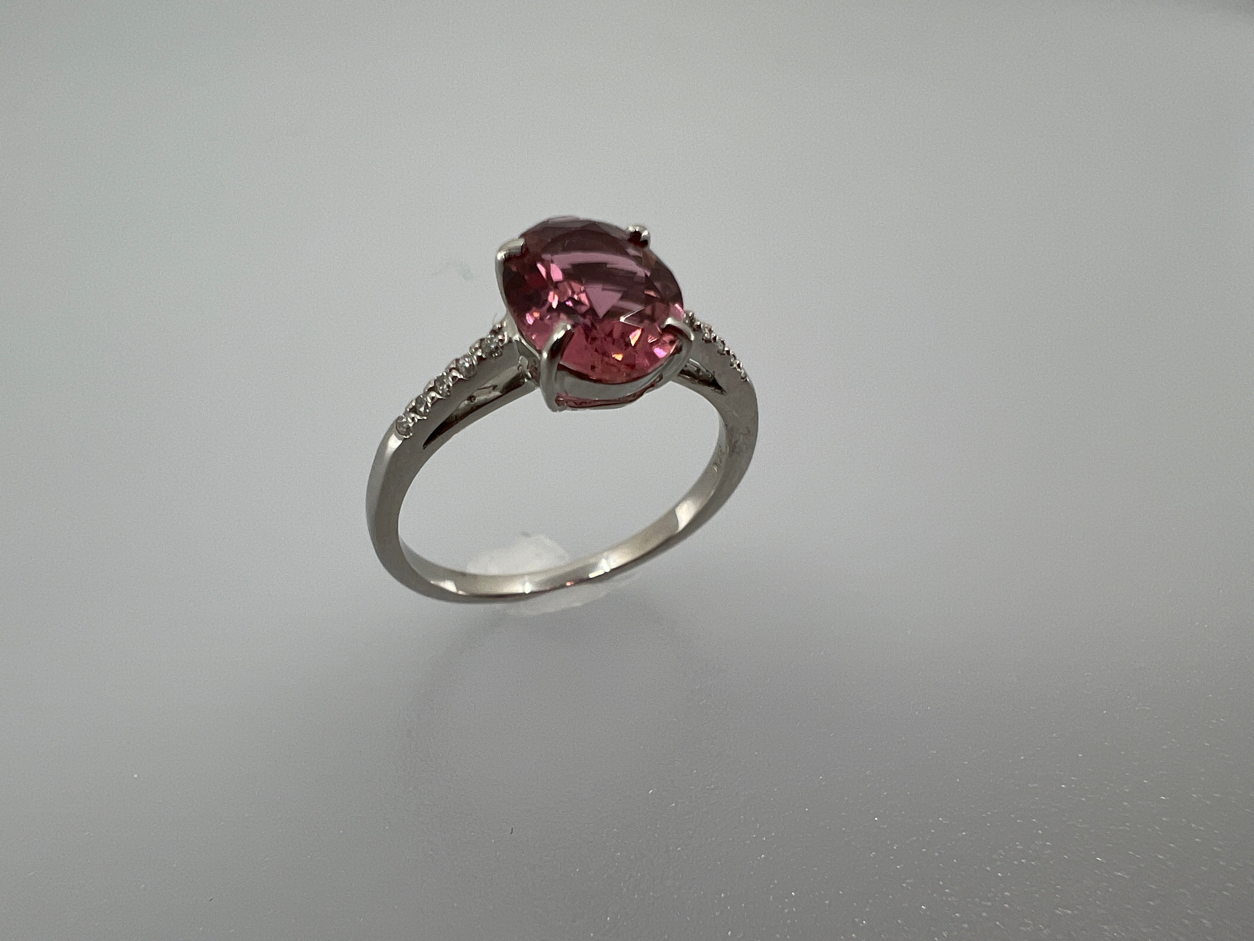 ［新作/ルル］リング ピンクトルマリン 中石1.3ct前後 OV
