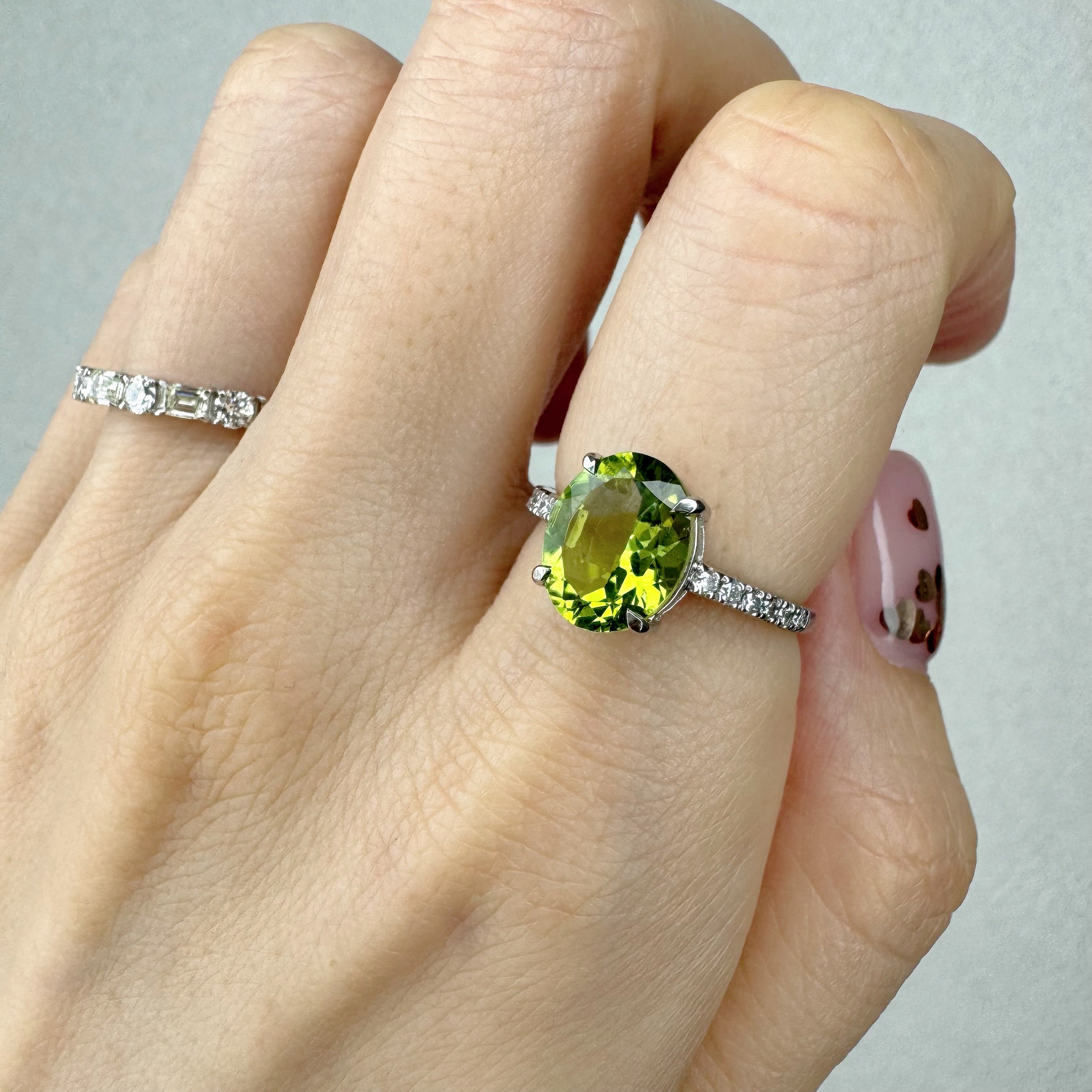 181［一点物］リング ペリドット 2ct OV PT