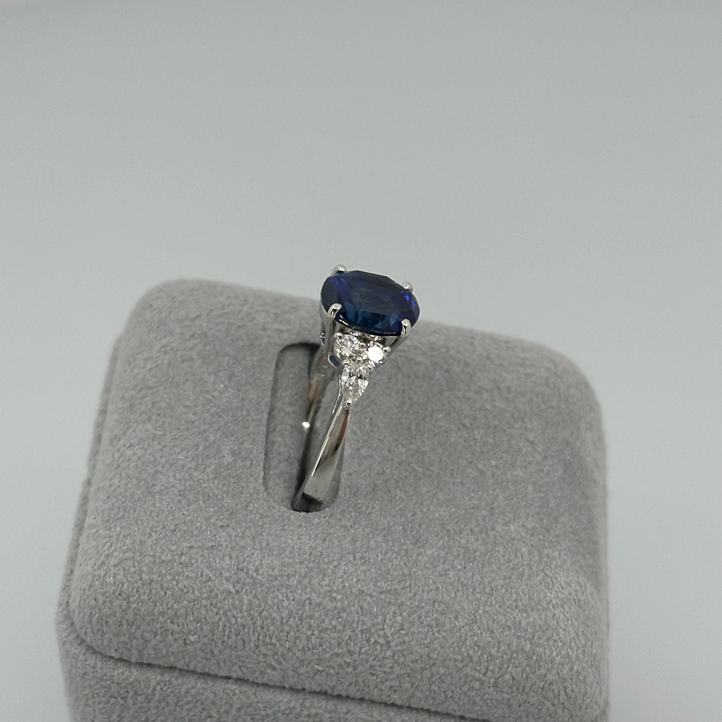 ［一点物］リング ロイヤルブルーサファイア  3ct OV PT