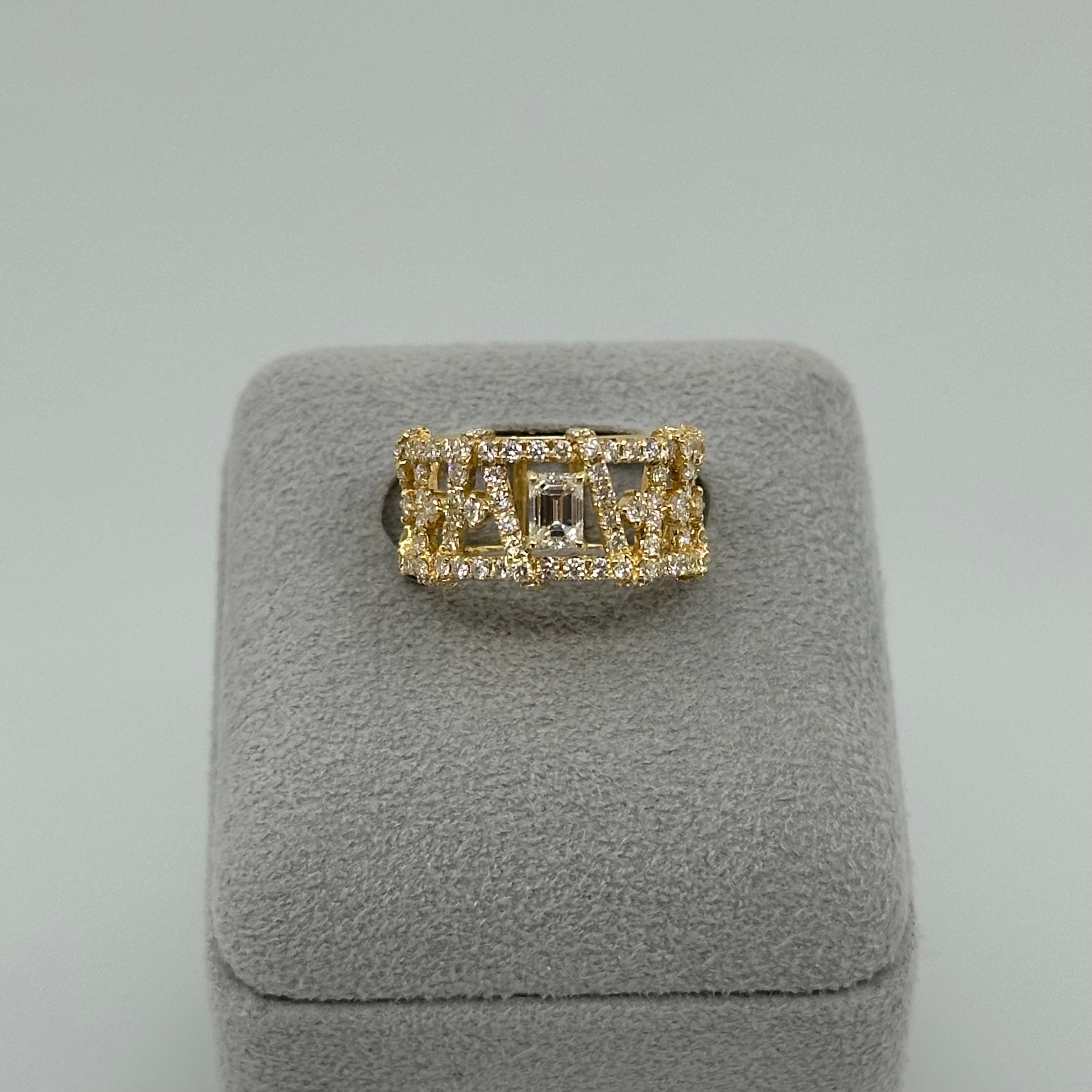 [新作/トゥインクル中石あり] リング ダイヤ