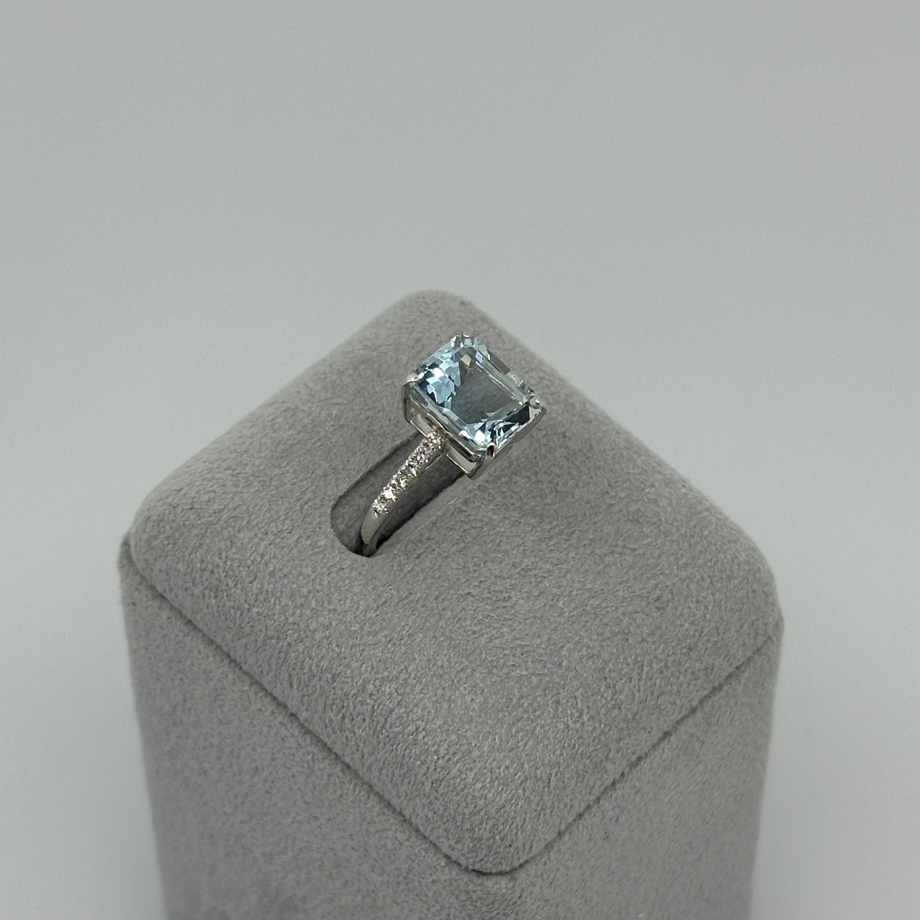 ［フロリナ］リング モルガナイト/アクア/ペリドット 2ct前後 SQ