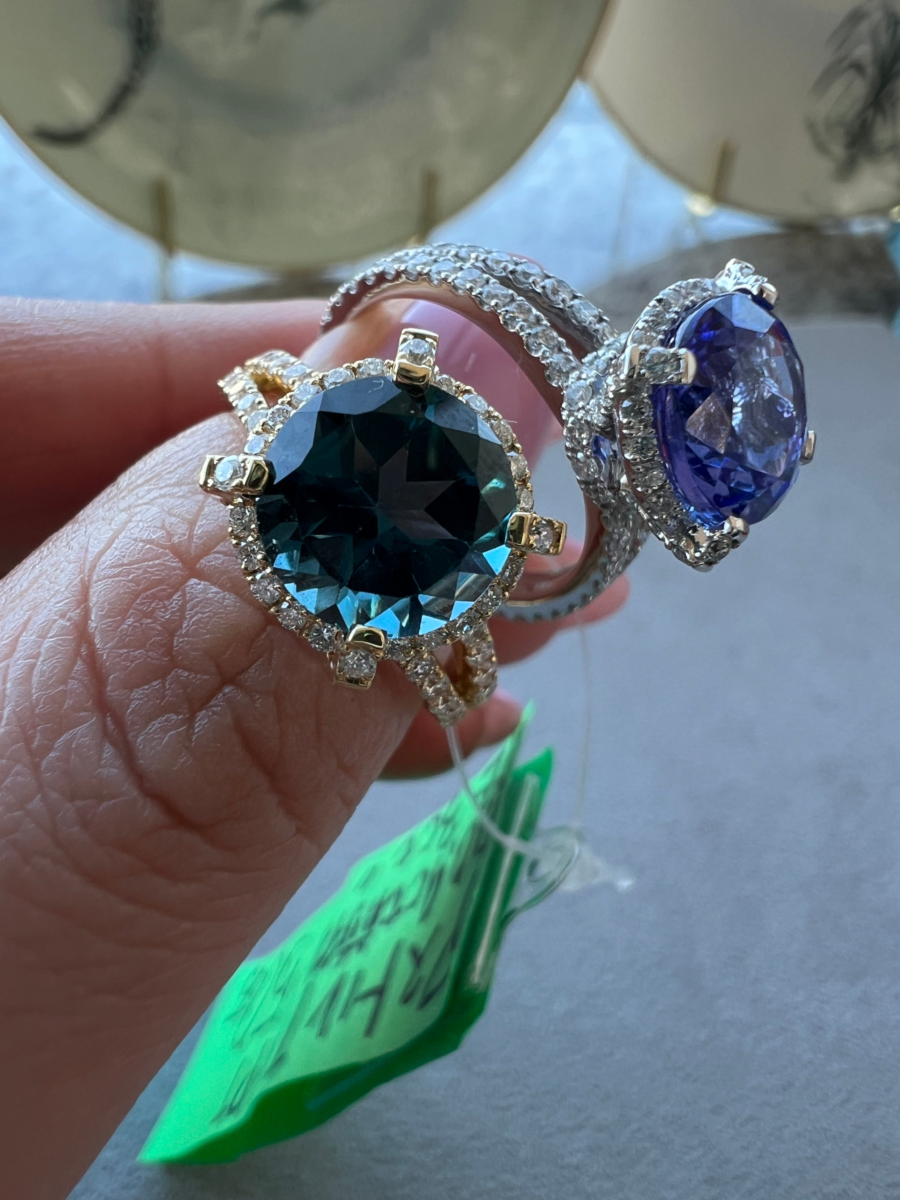 アストル｜AYAKO SAKURAI（櫻井 彩子（サクライ アヤコ））公式通販サイト