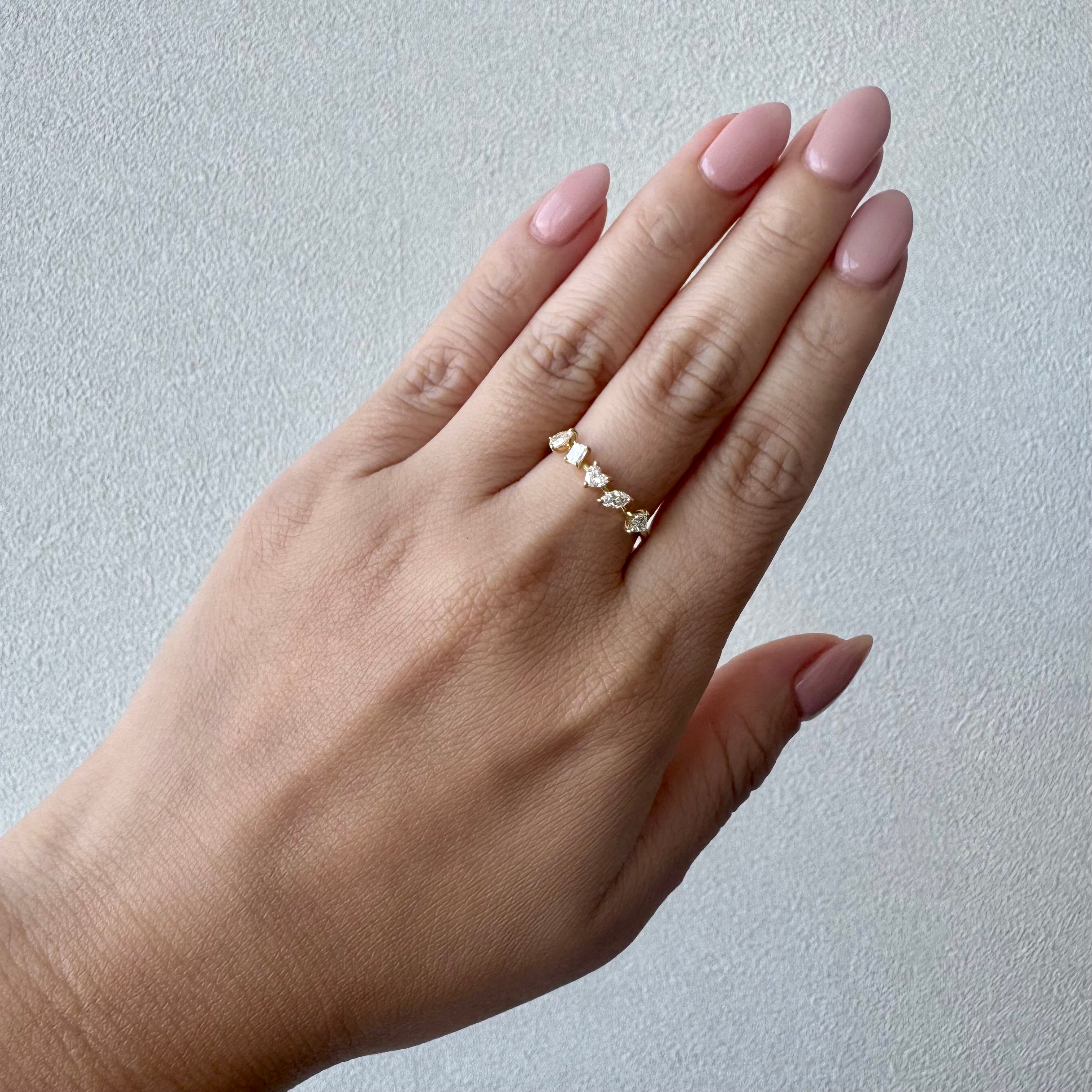 [パルフェミューズ] リング ダイヤ