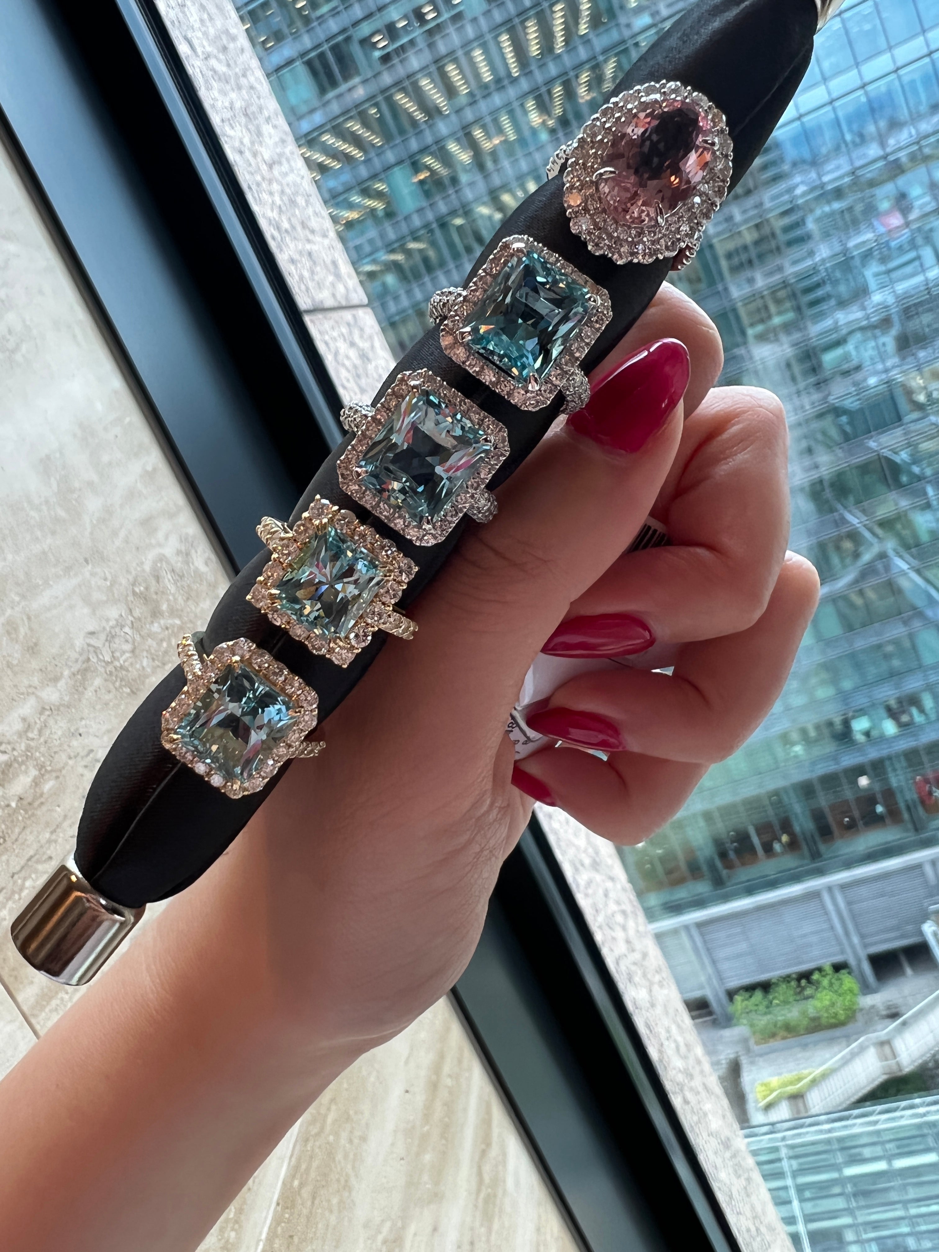 アクアマリンの歌声