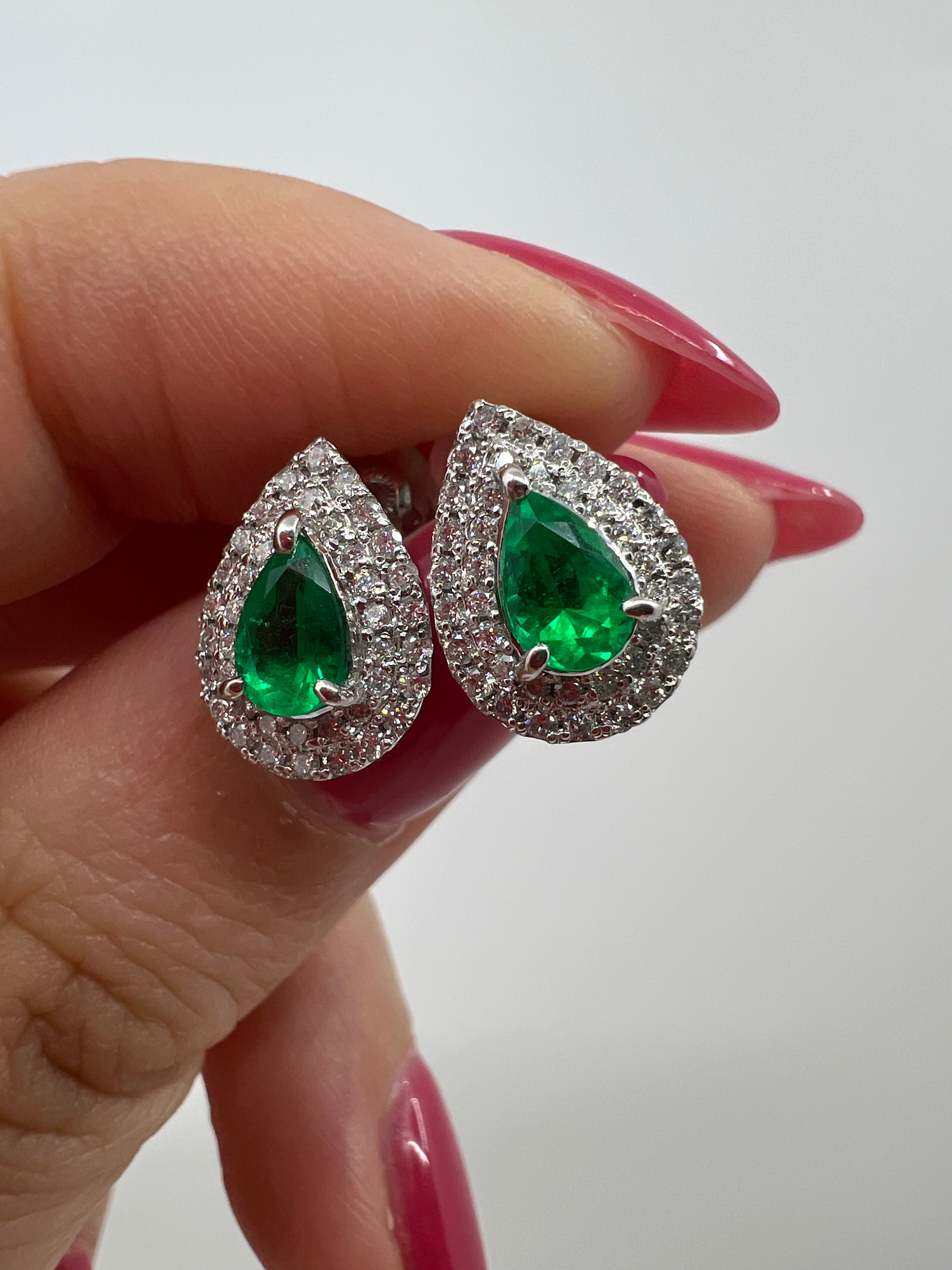 11［即納/一点物］ピアス エメラルド0.4ct前後×2 PS PT