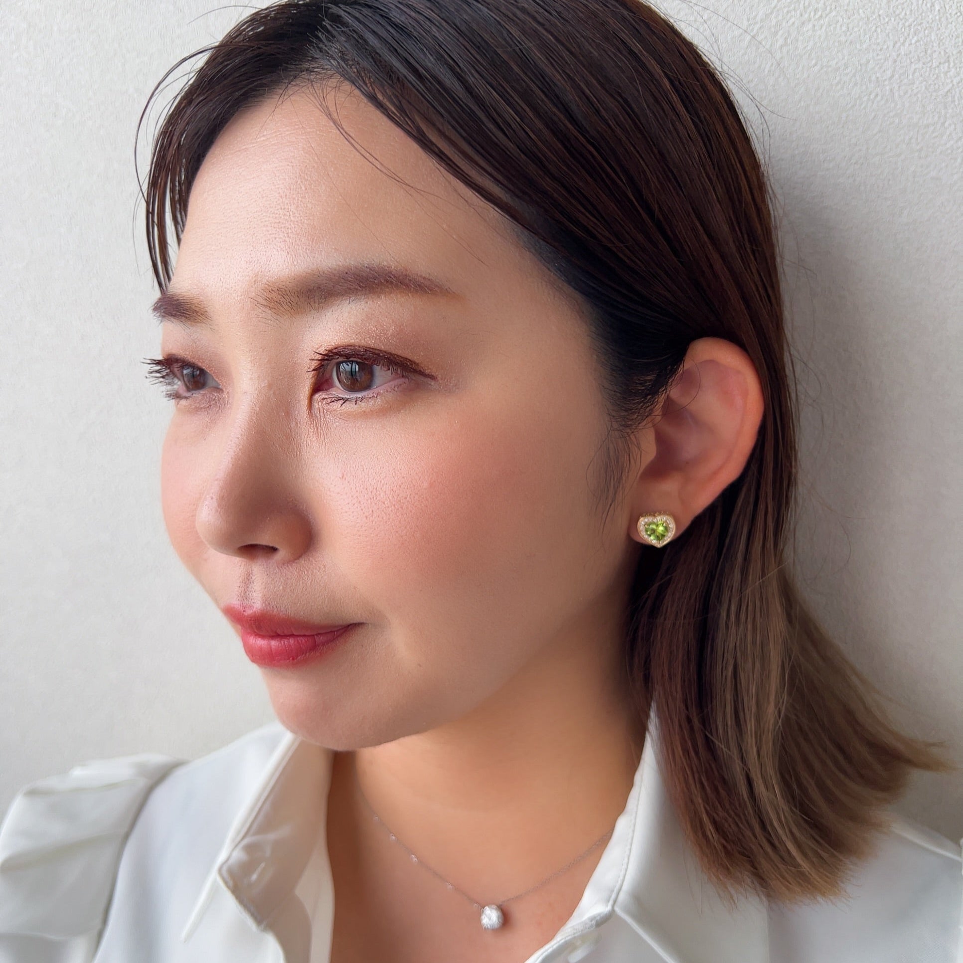 k14 ペリドット& ダイヤモンド　ピアス　未使用品 8月誕生石のアクセサリー K14WG ペリドット 8月の誕生石 ピアス