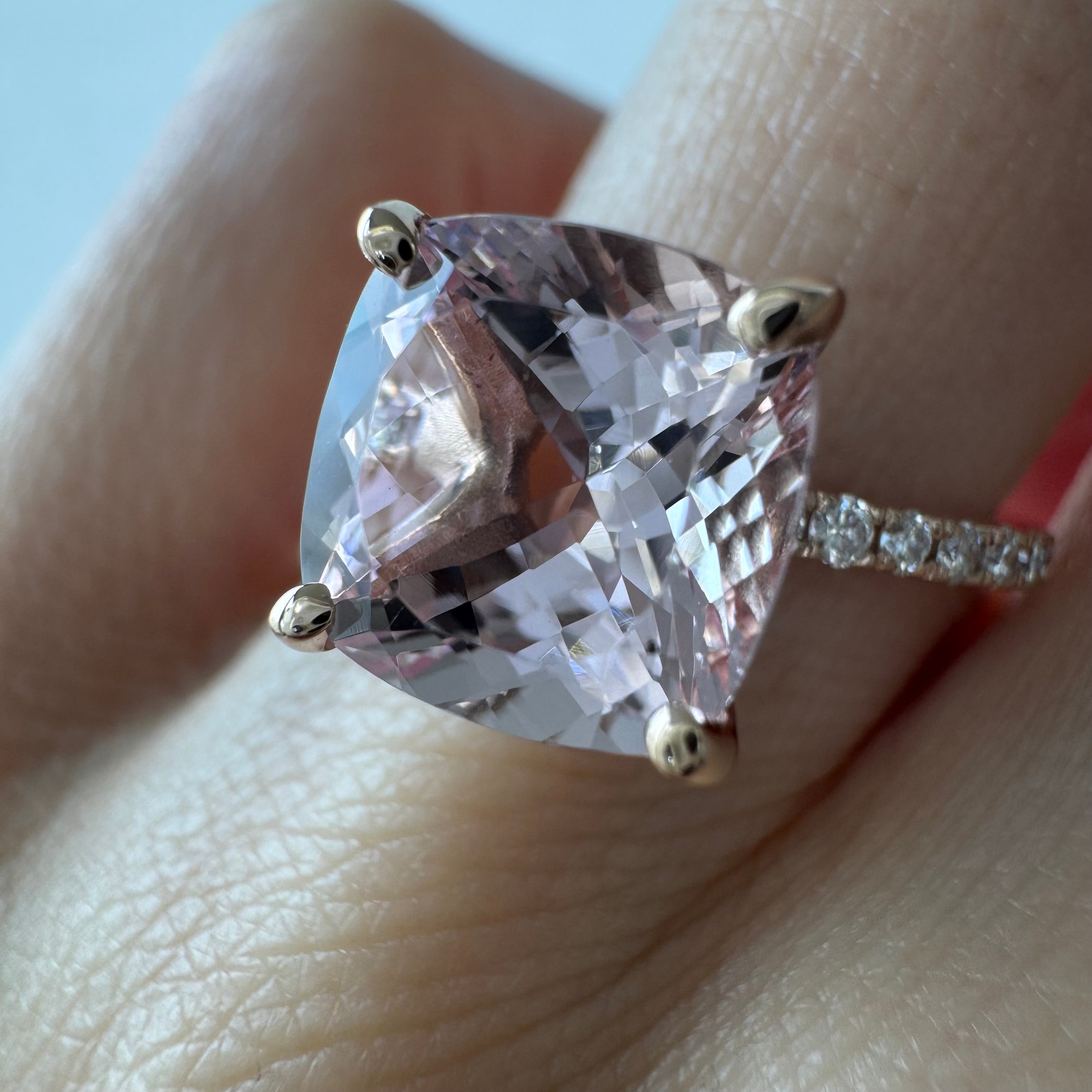 ［桃ごころ］リング モルガナイト