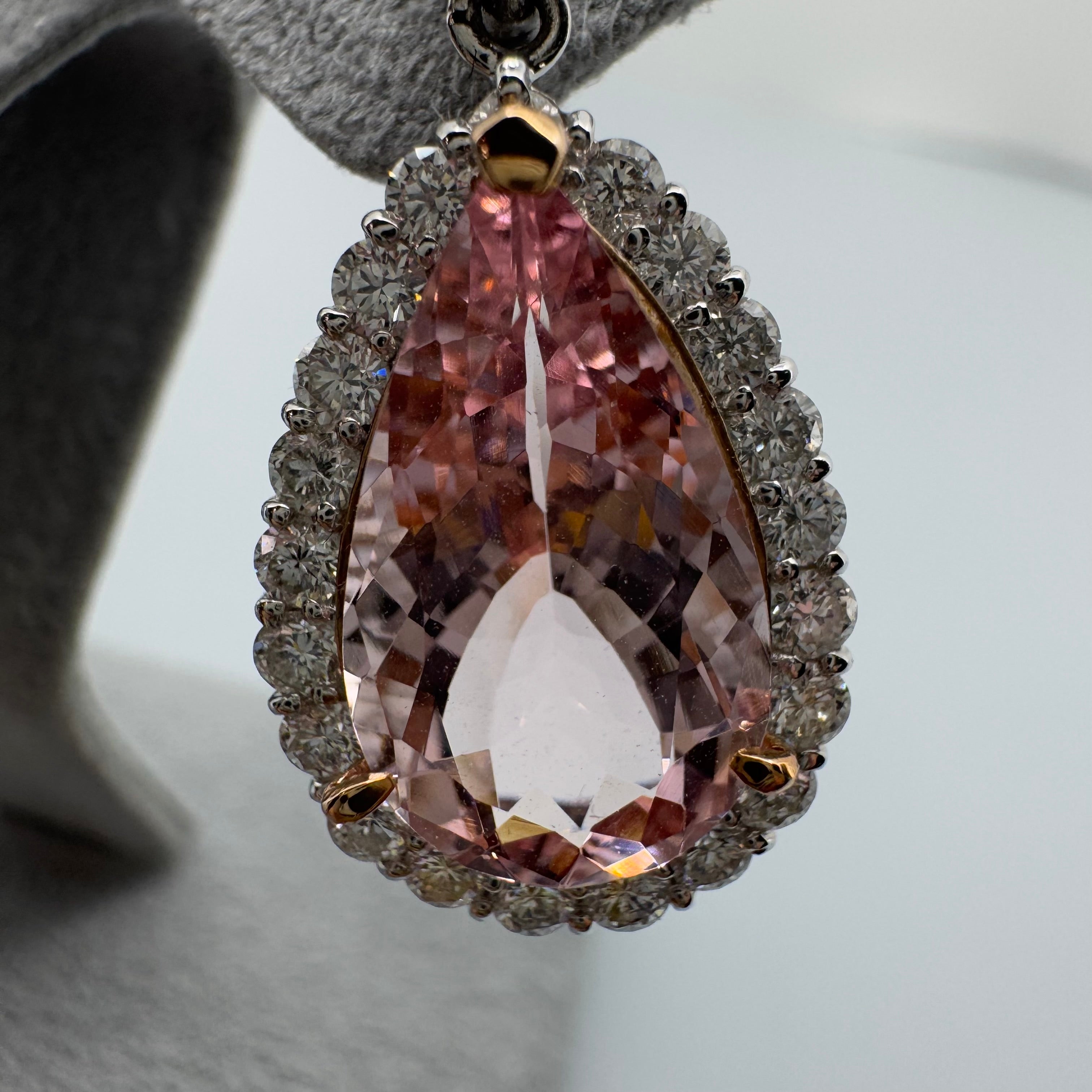 431［一点物］ピアス モルガナイト 4ct×2 PS PT