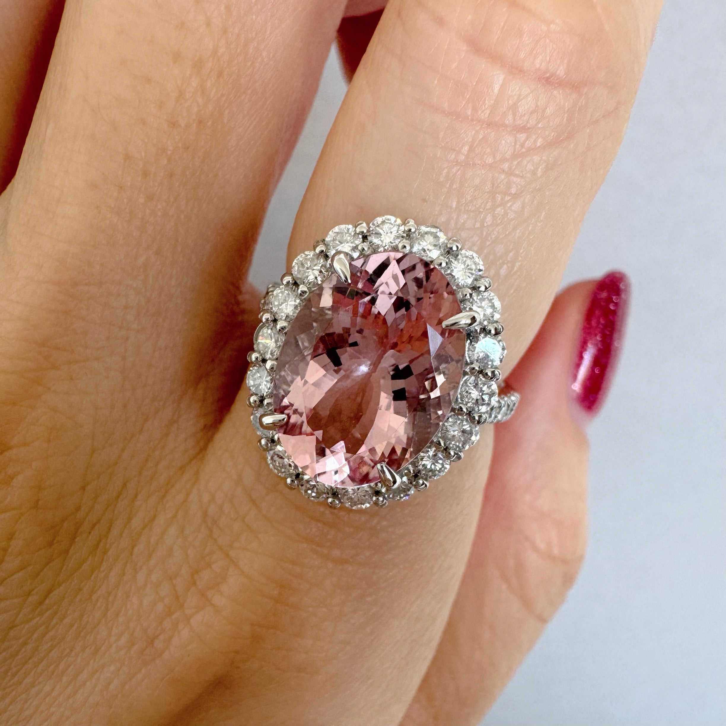 146［一点物］リング モルガナイト 中石5.3ct OV PT