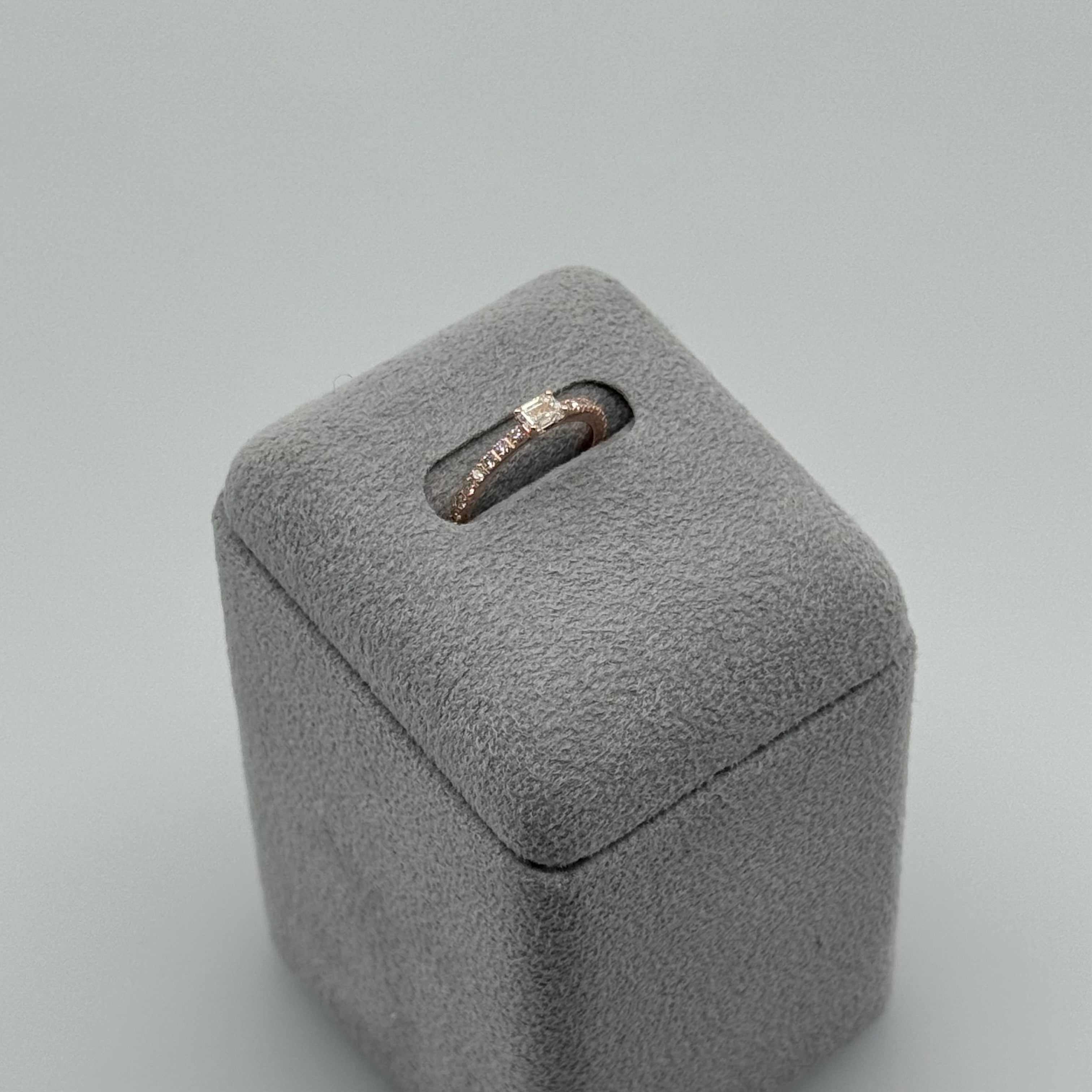 ［ベベ］リング