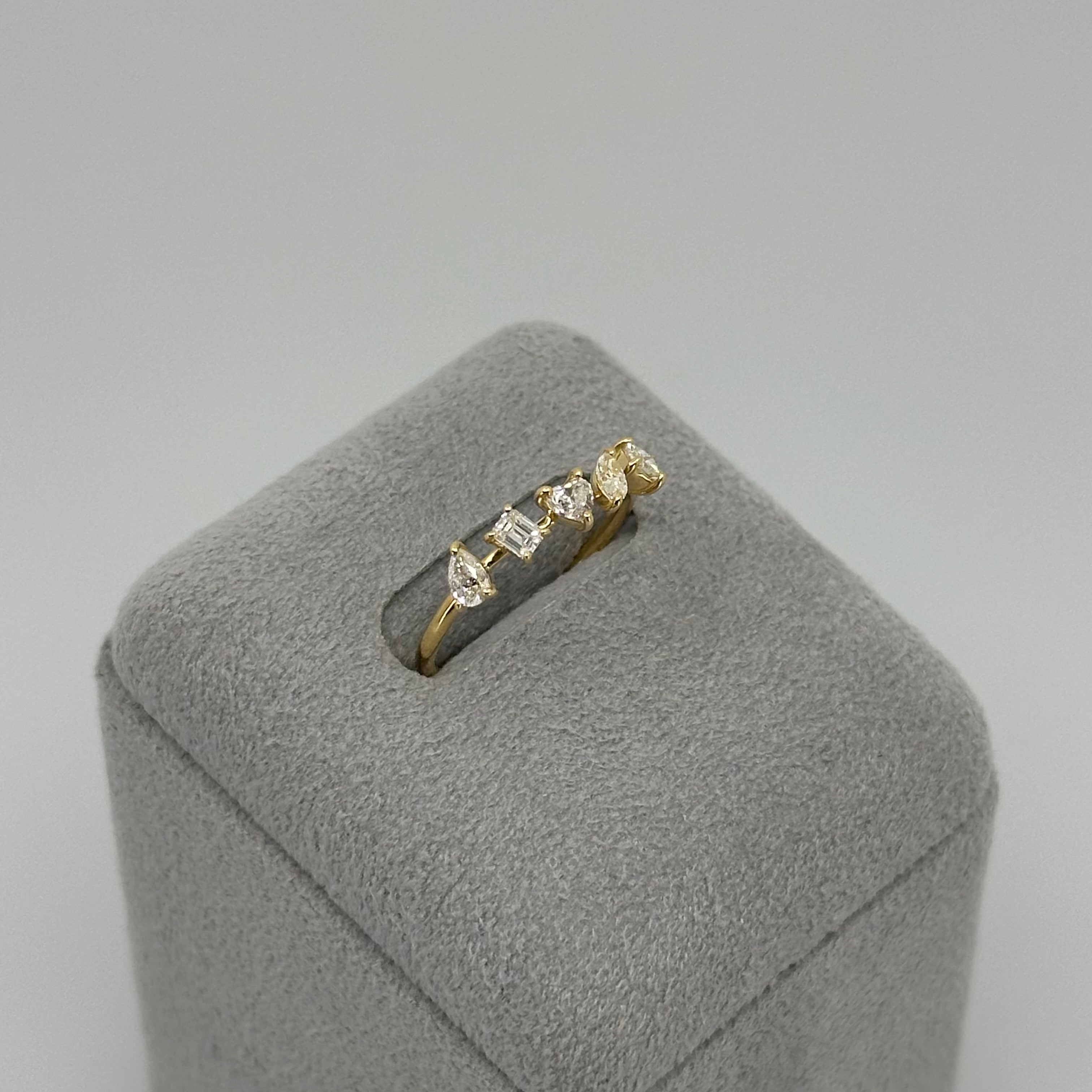 [パルフェミューズ] リング ダイヤ